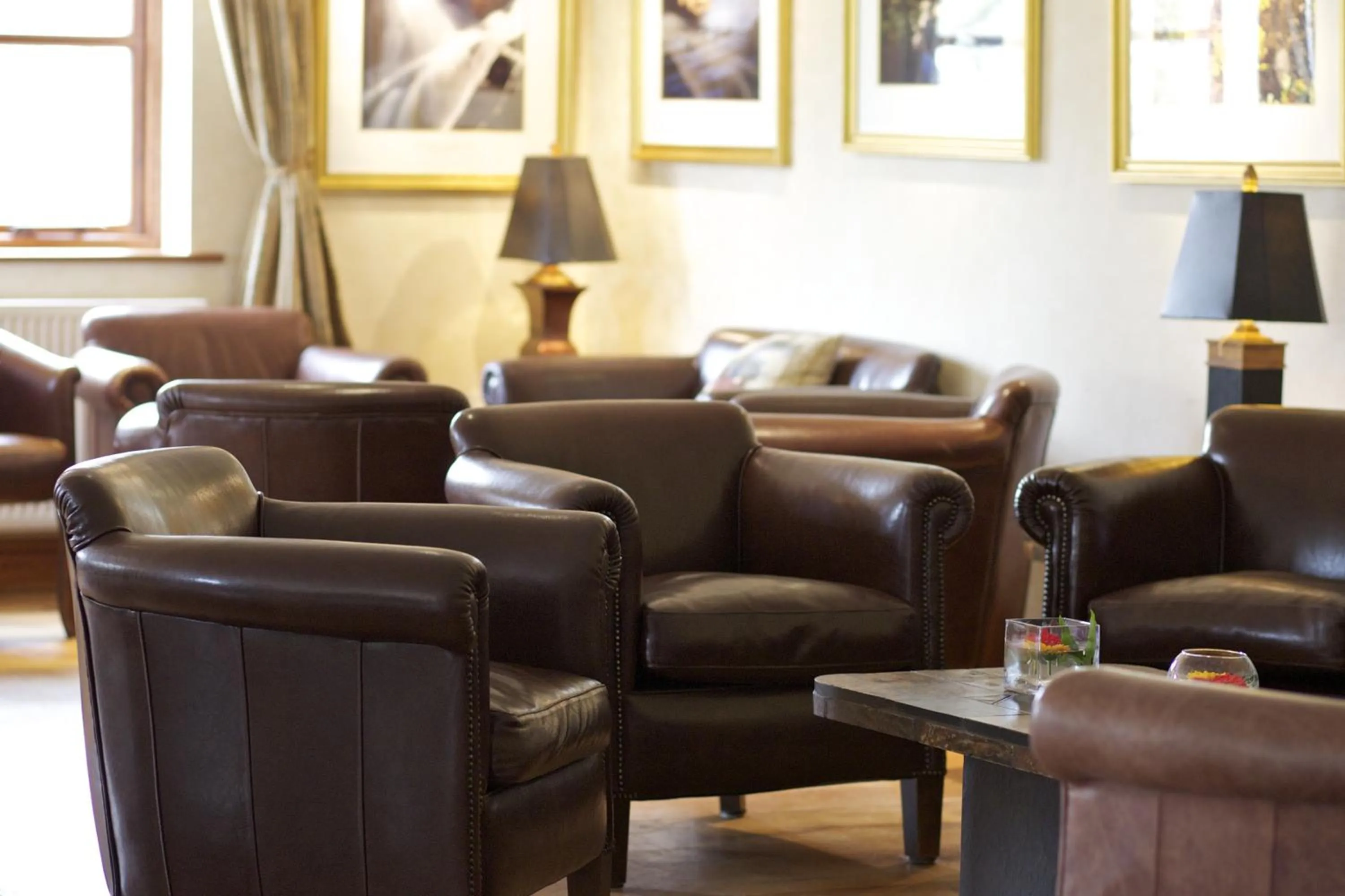 Communal lounge/ TV room in Exmoor White Horse Inn