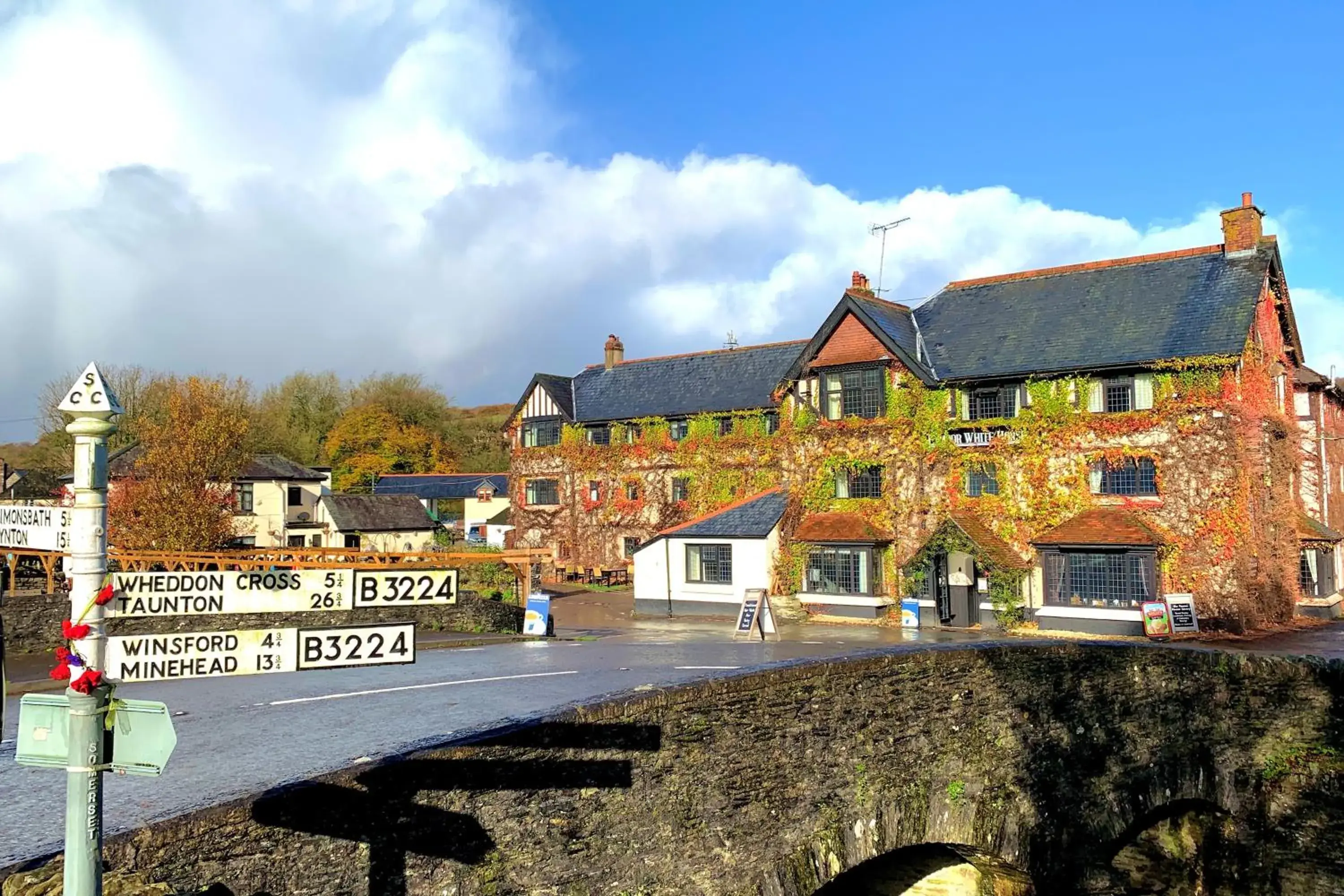 Property building in Exmoor White Horse Inn Property building in Exmoor White Horse Inn