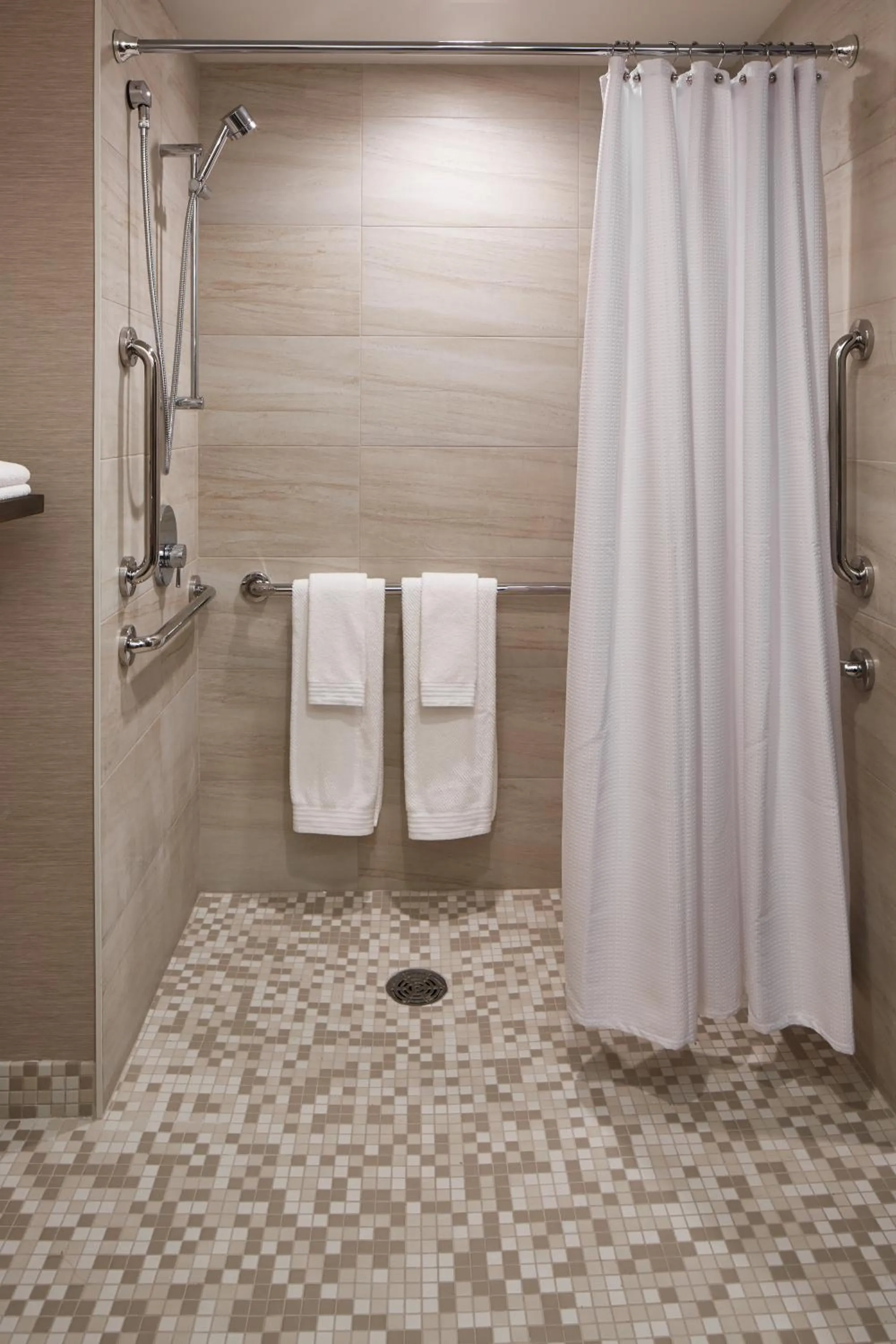 Bathroom in The Del Monte Lodge Renaissance Rochester Hotel & Spa