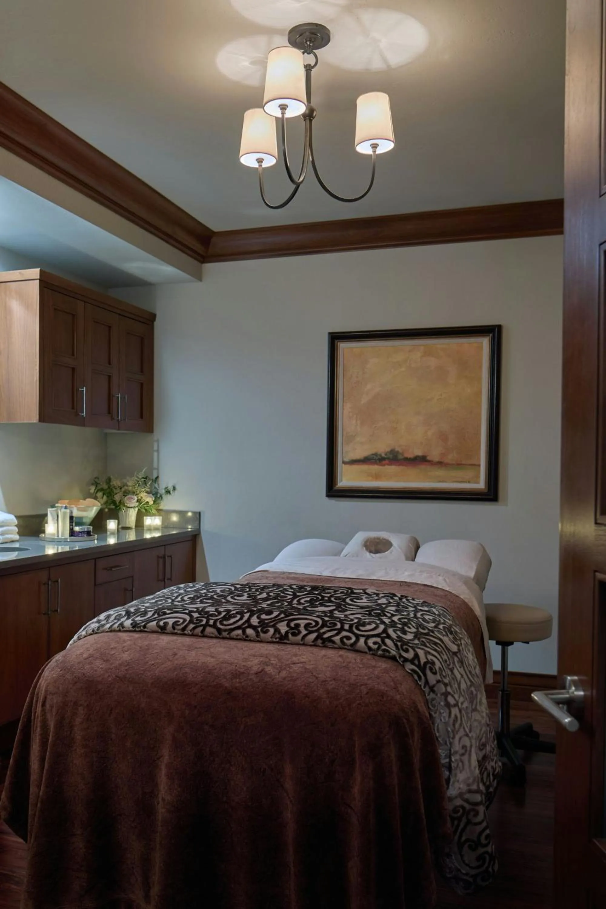 Spa and wellness centre/facilities, Bed in The Del Monte Lodge Renaissance Rochester Hotel & Spa