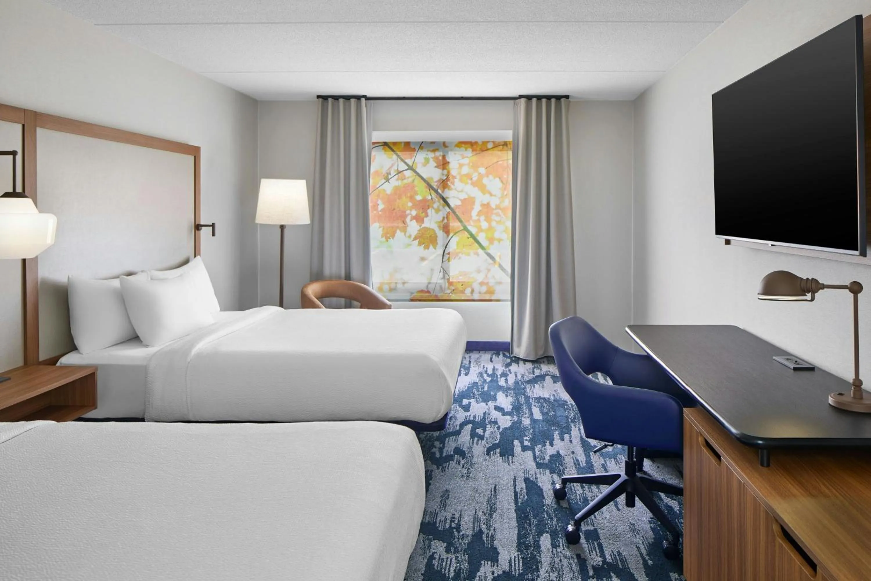 Photo of the whole room, Bed in Fairfield Inn by Marriott Rochester East