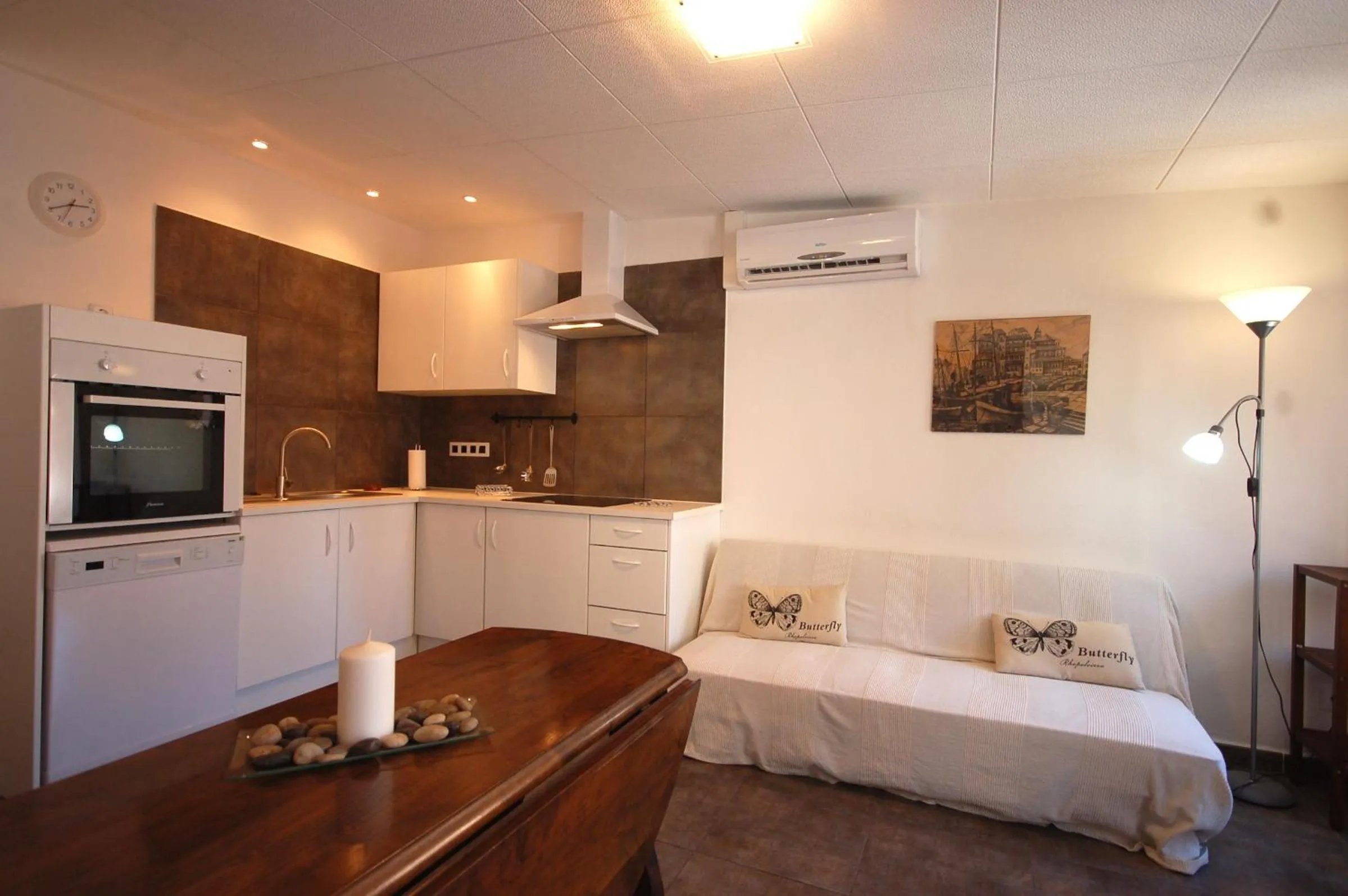 Lets Holidays COZY APARTMENT 70 m. from THE BEACH in TOSSA