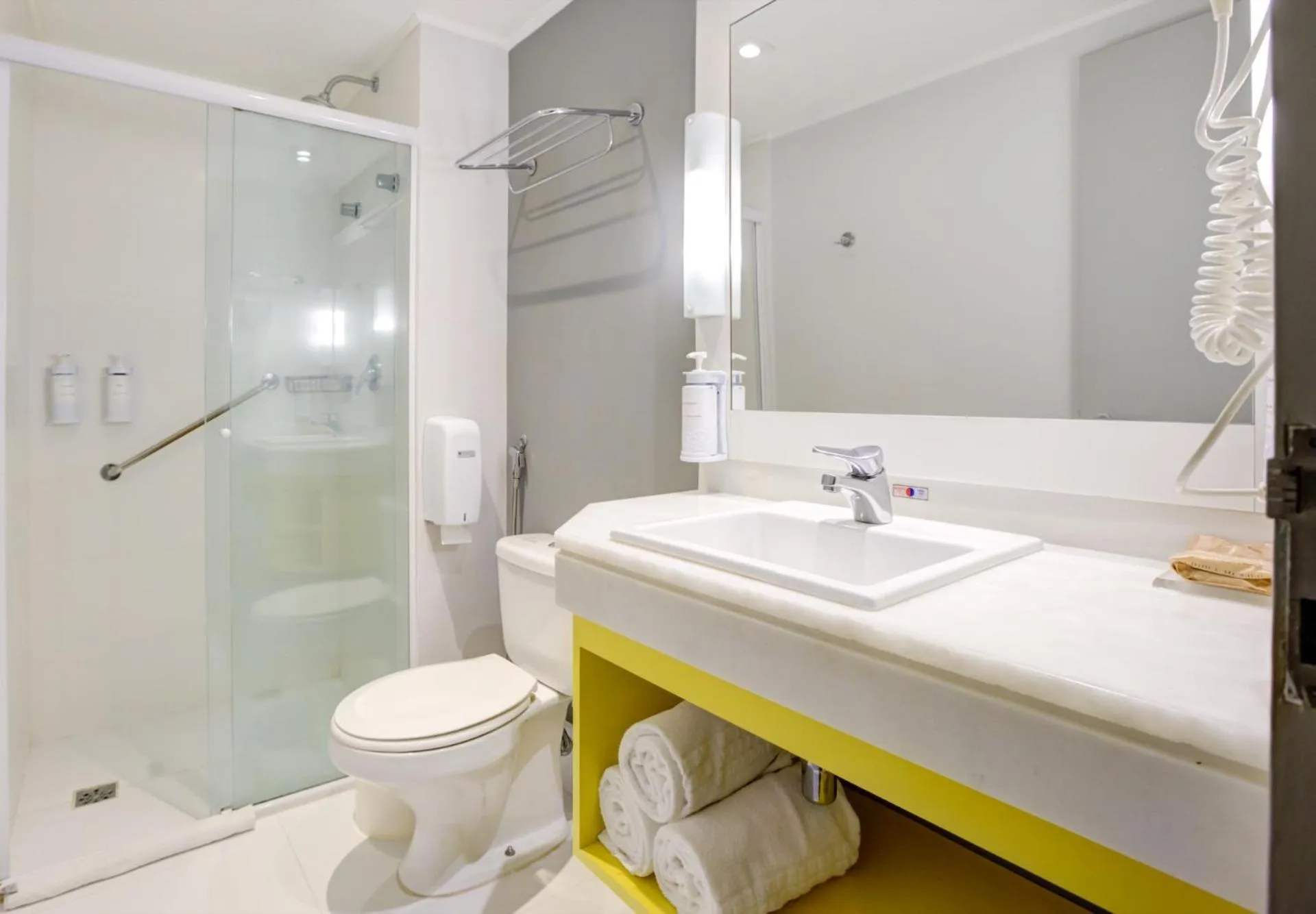 Bathroom in Quality Faria Lima