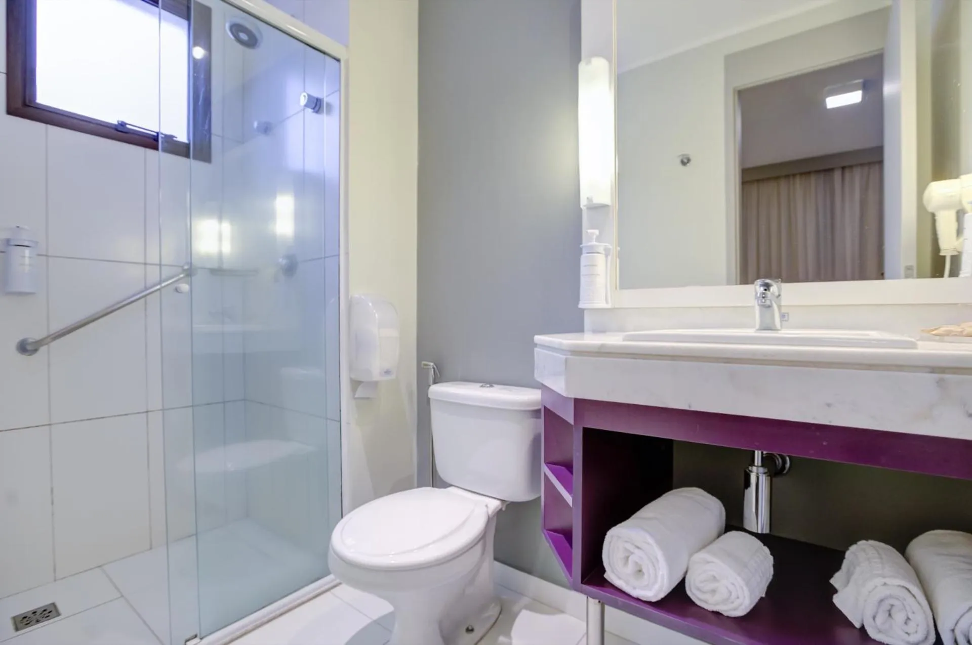 Bathroom in Quality Faria Lima