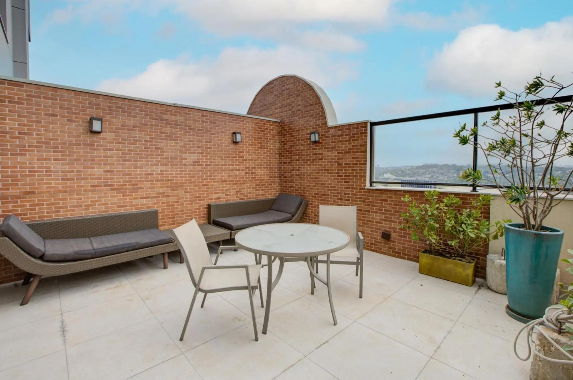 Balcony/Terrace in Quality Faria Lima