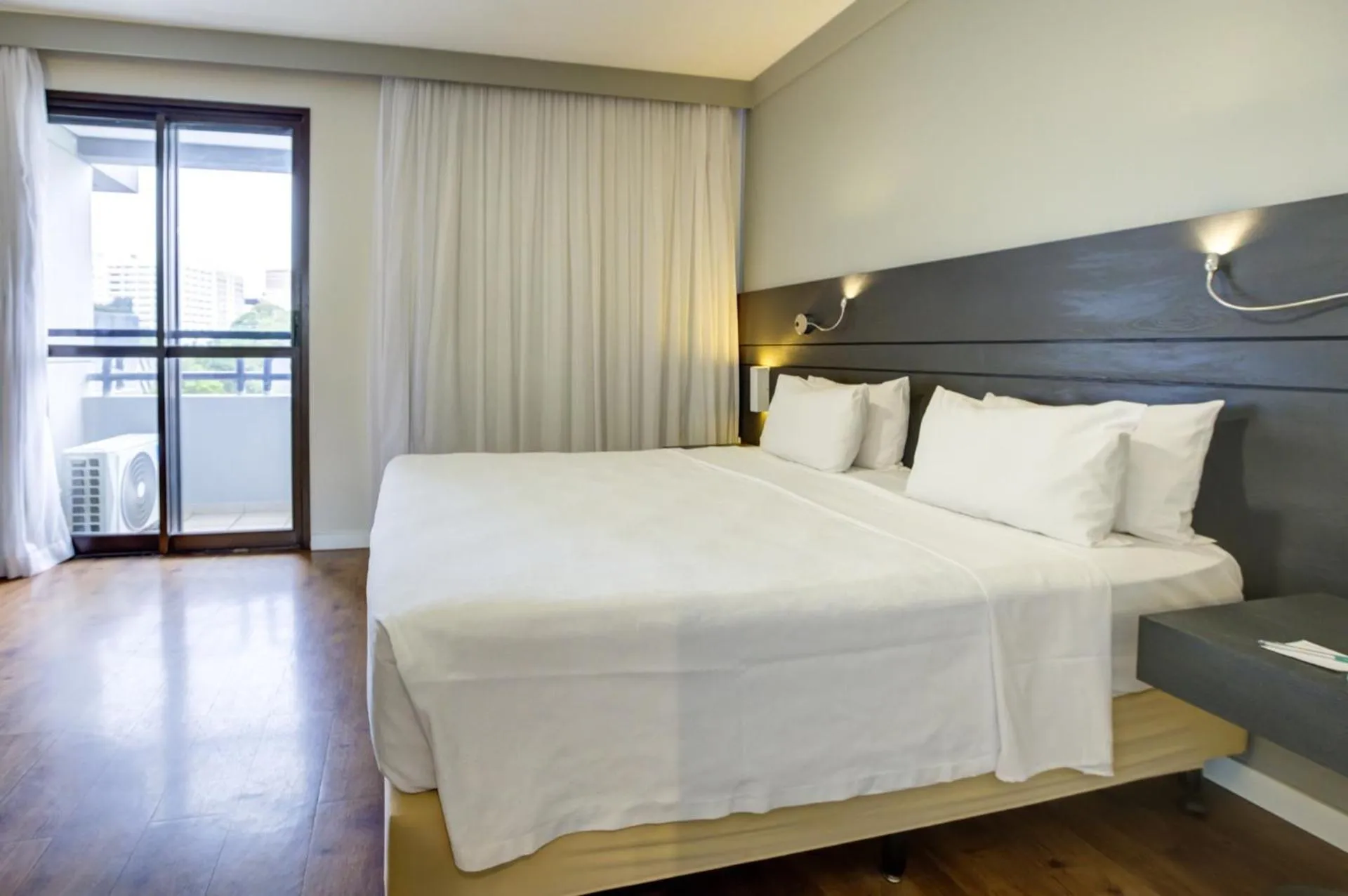 Balcony/Terrace, Bed in Quality Faria Lima