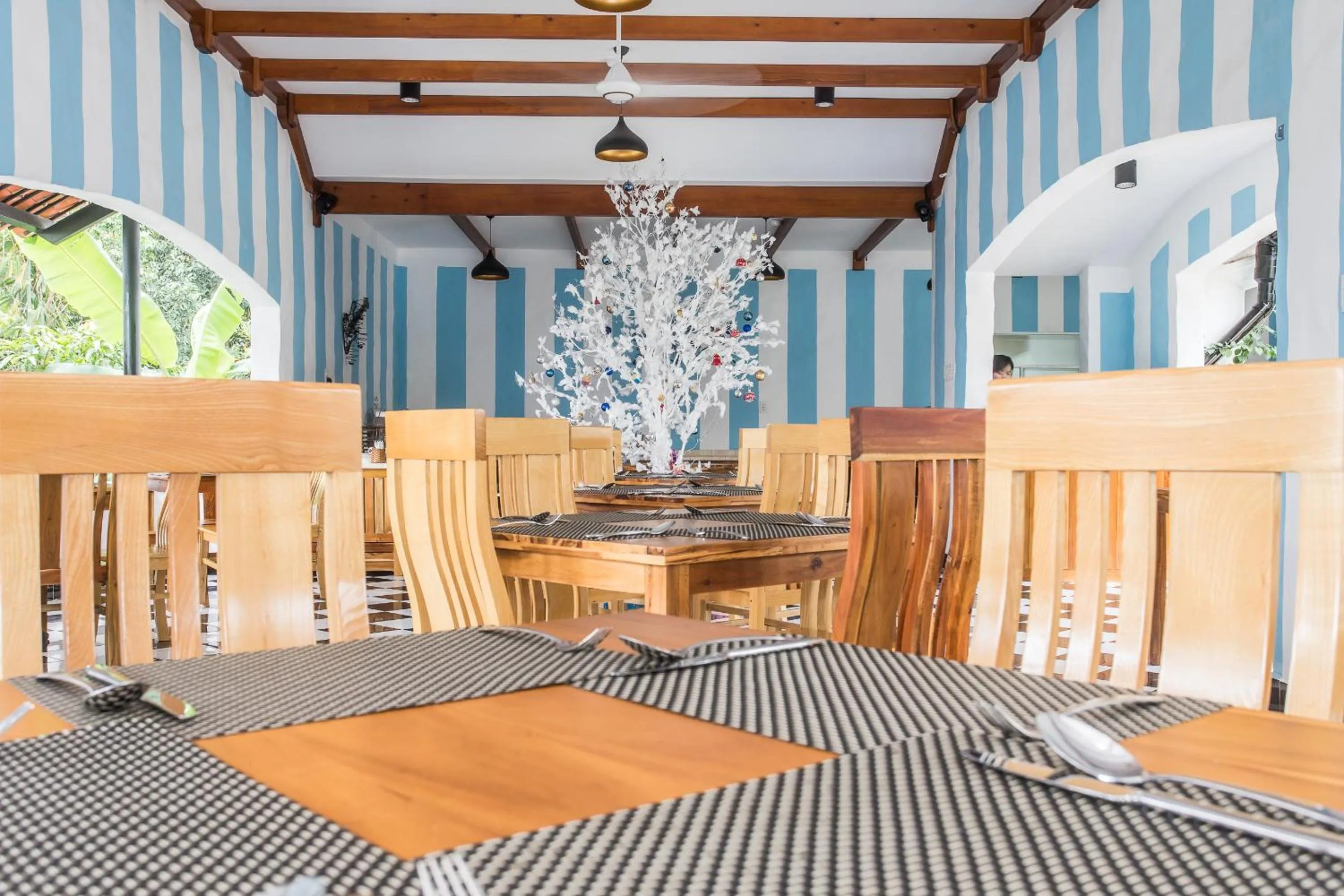 Dining area in Isabella Resort