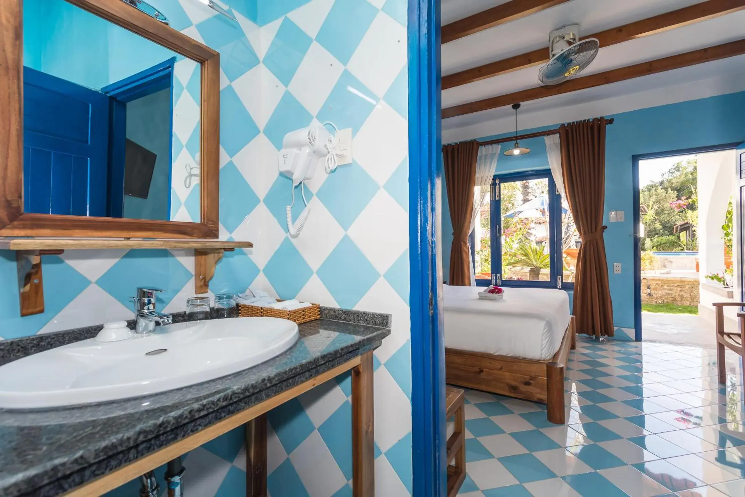 Bedroom in Isabella Resort Bedroom in Isabella Resort