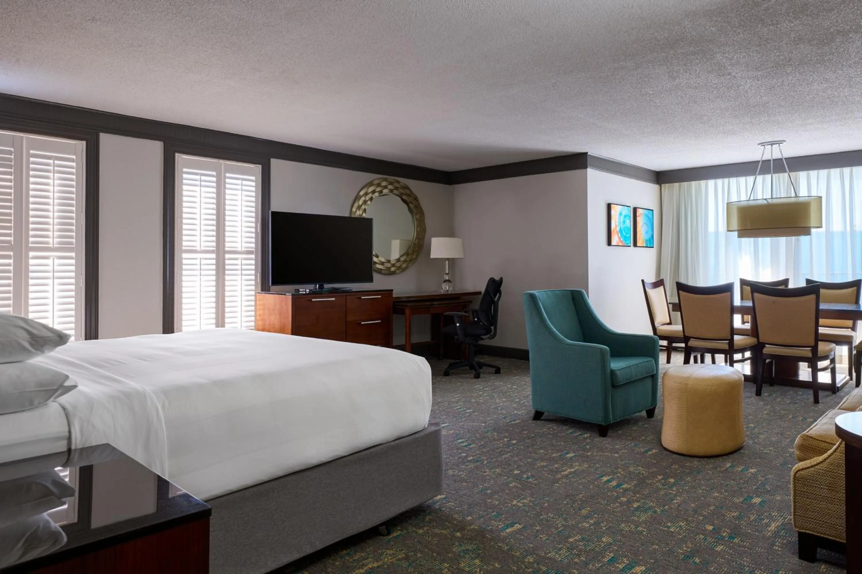 Photo of the whole room, Bed in Marriott Sanibel Harbour Resort & Spa