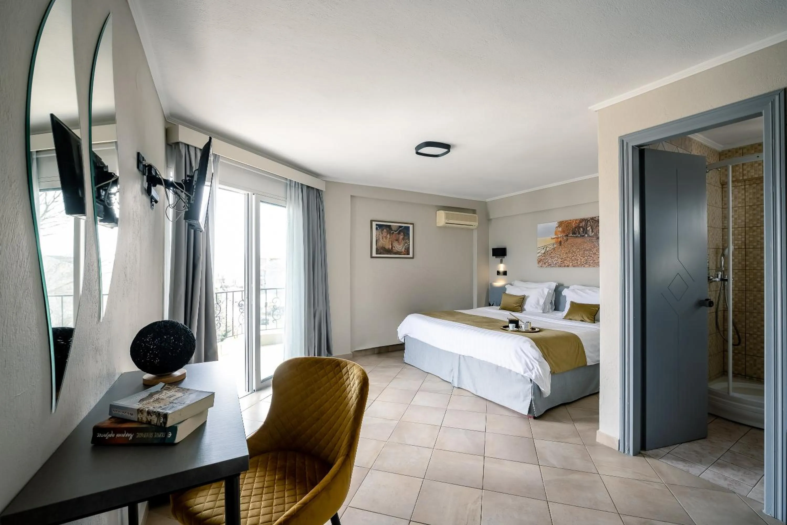 Bed in Akti Hotel Ioannina