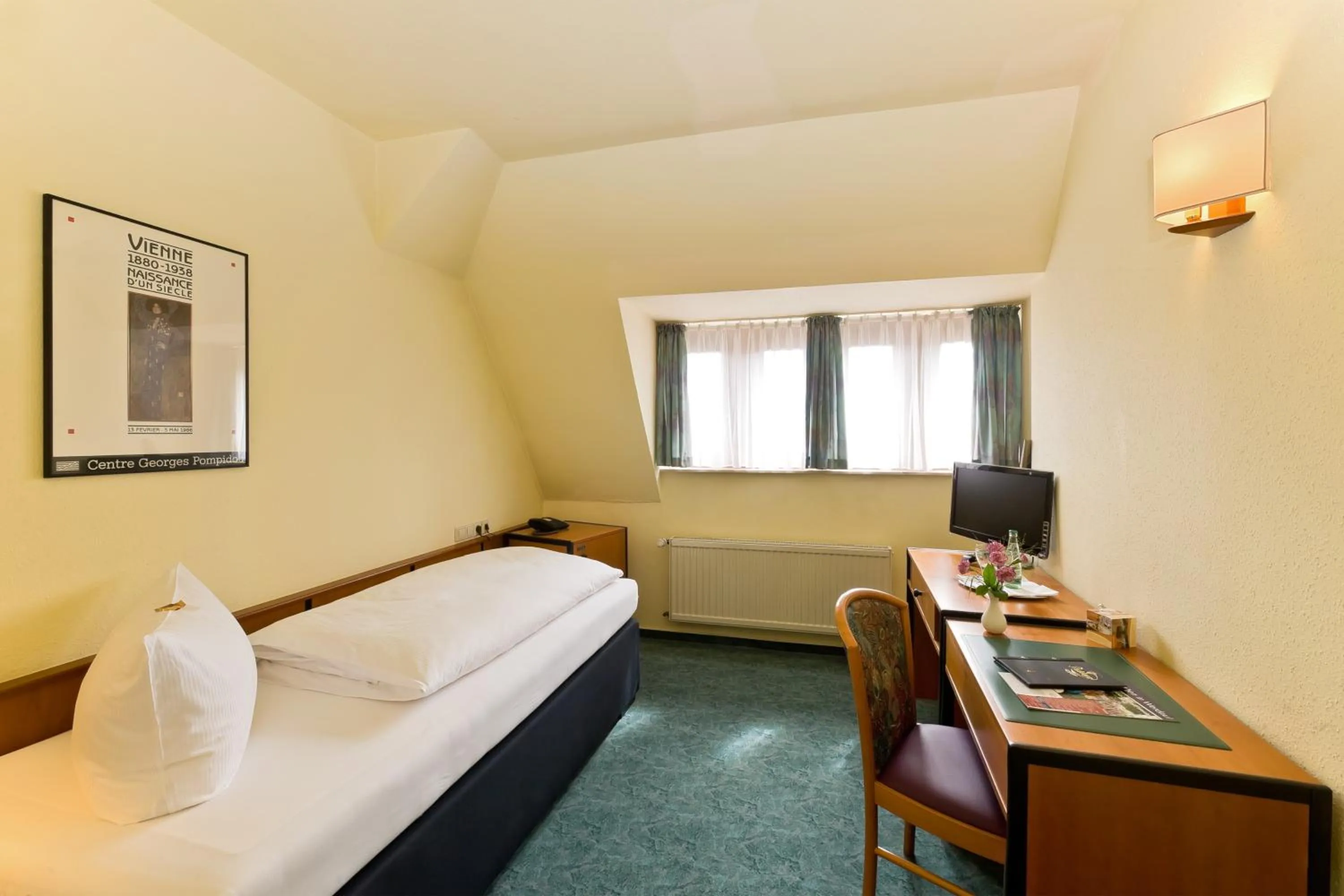 Photo of the whole room, Bed in Hotel Katharinenhof