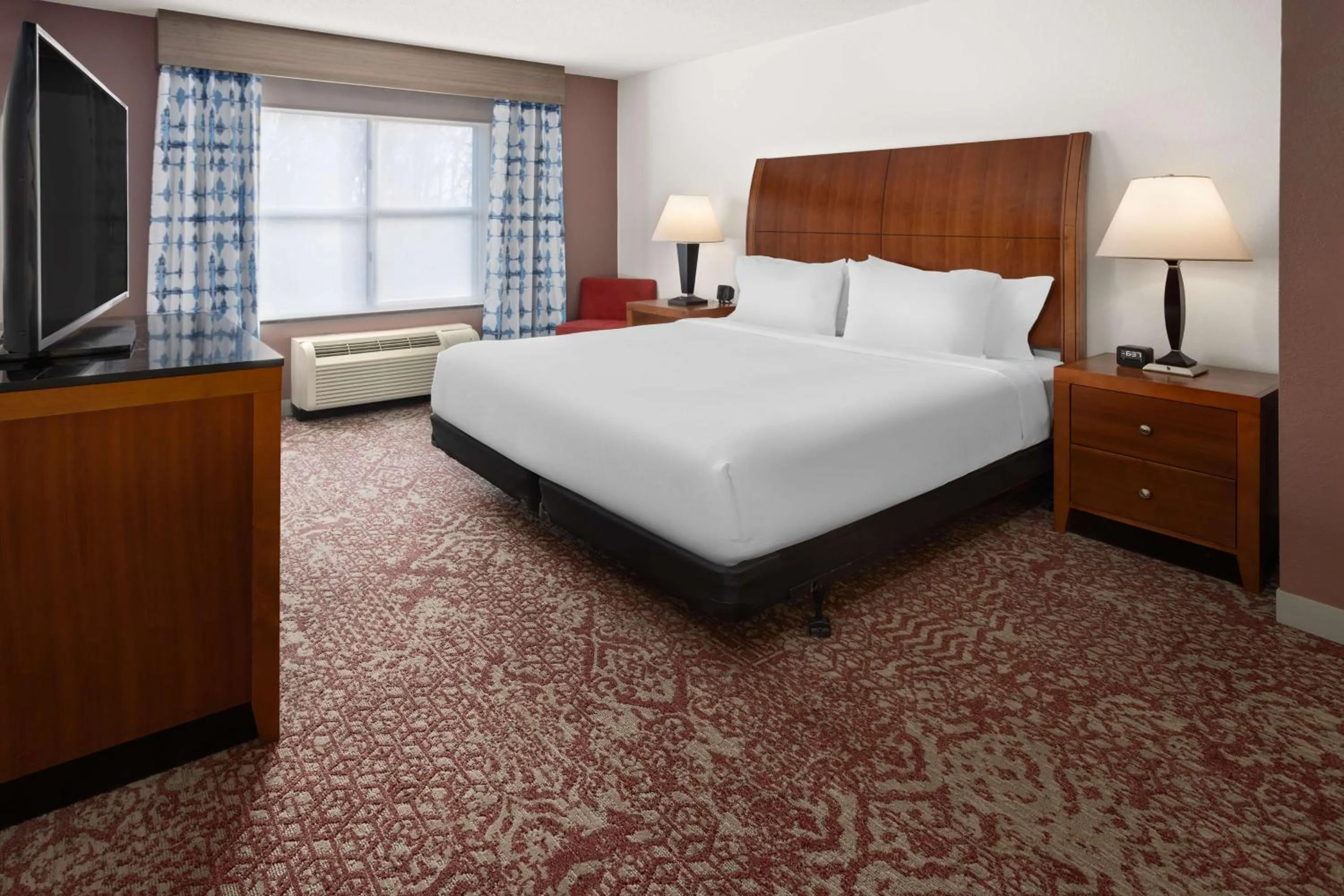 Bed in Hilton Garden Inn Milford