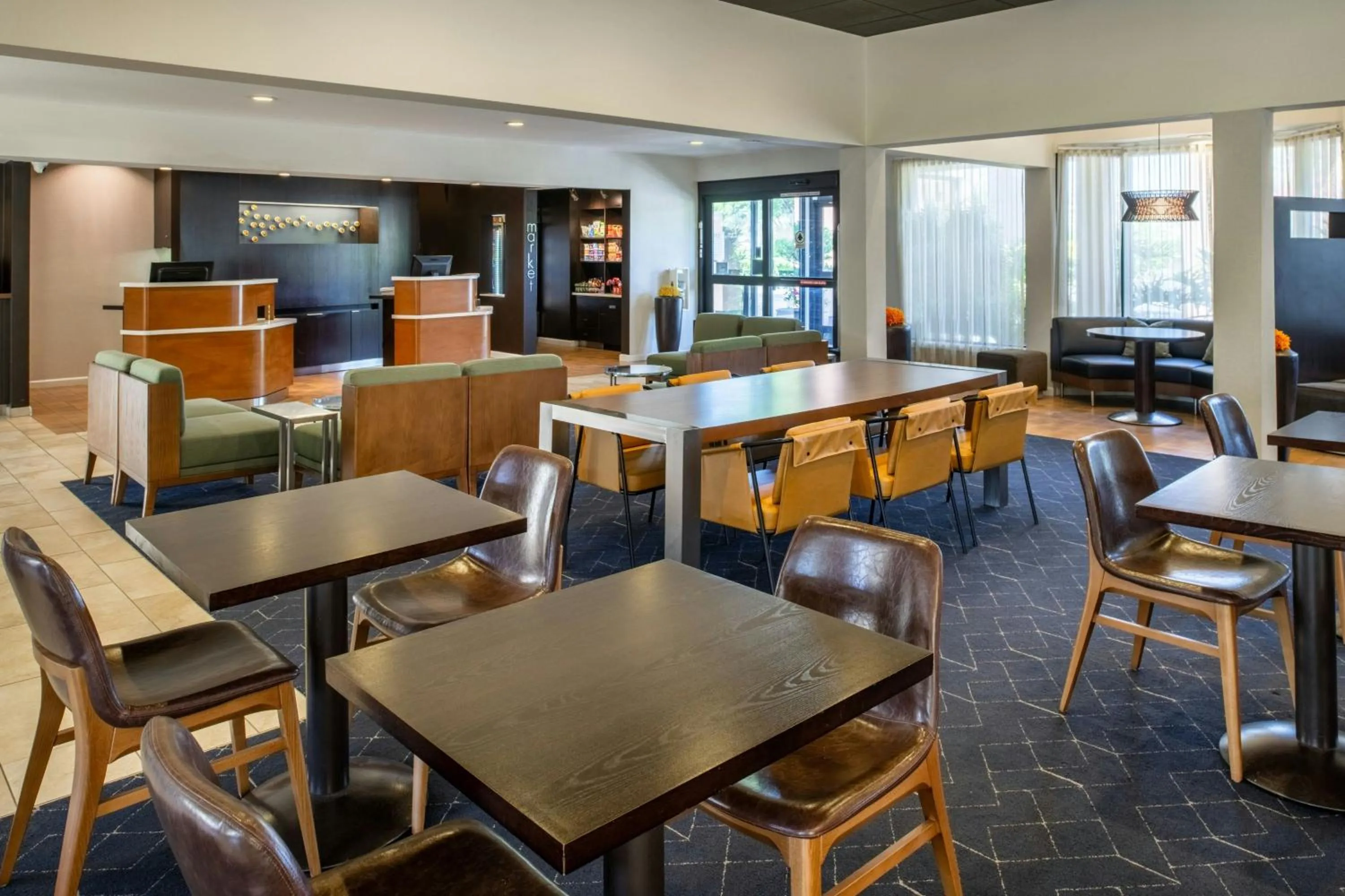 Restaurant/places to eat in Courtyard by Marriott Vacaville