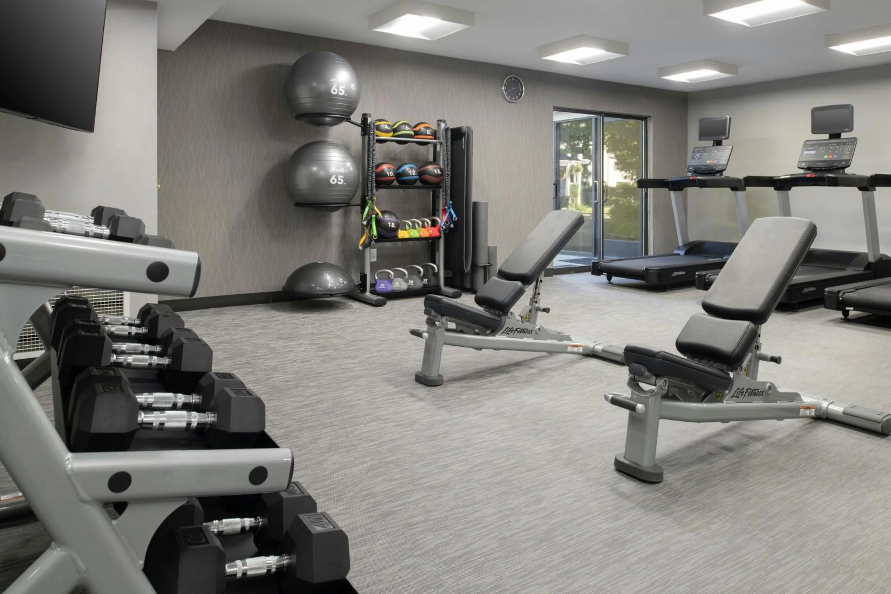 Fitness centre/facilities in Courtyard by Marriott Vacaville