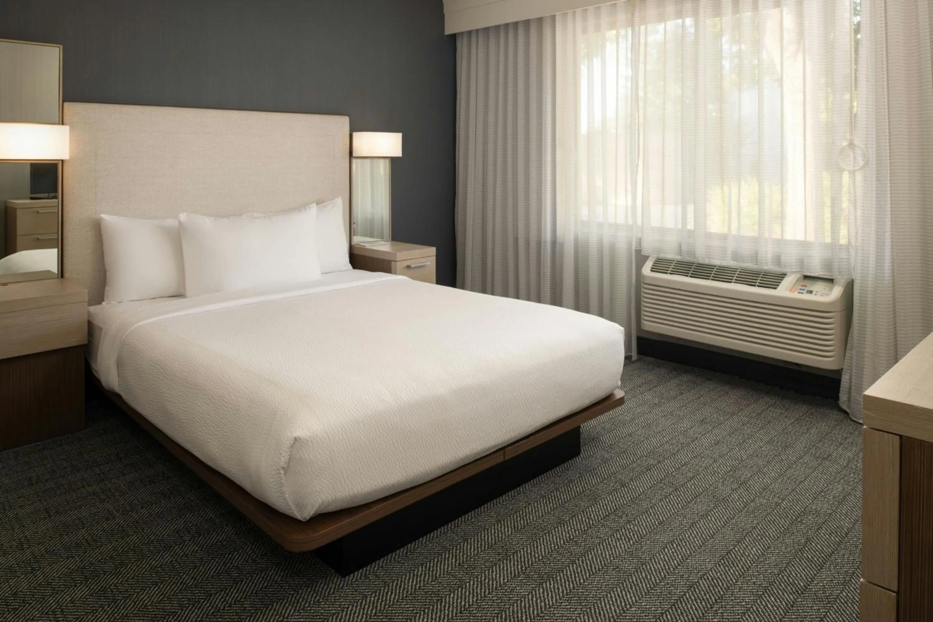 Bedroom, Bed in Courtyard by Marriott Vacaville
