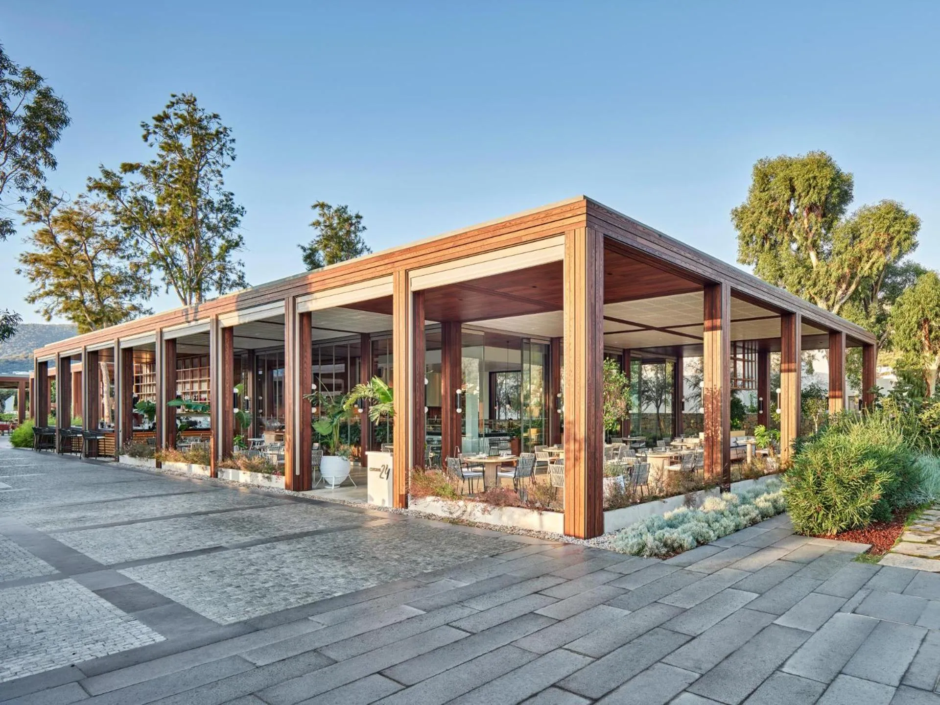 Restaurant/places to eat in Voyage Torba Hotel