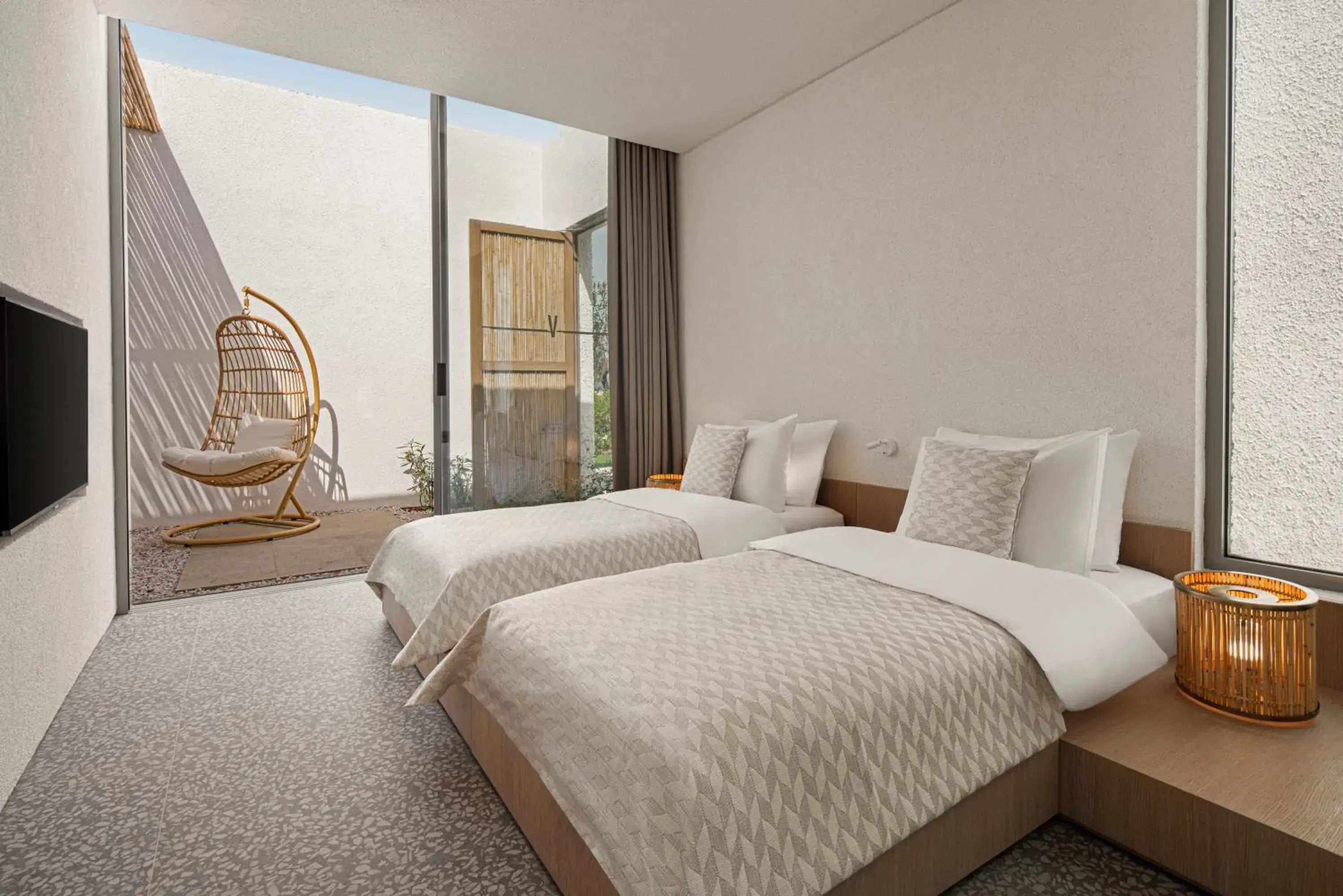 Private Swim-up in Voyage Torba Hotel Private Swim-up in Voyage Torba Hotel