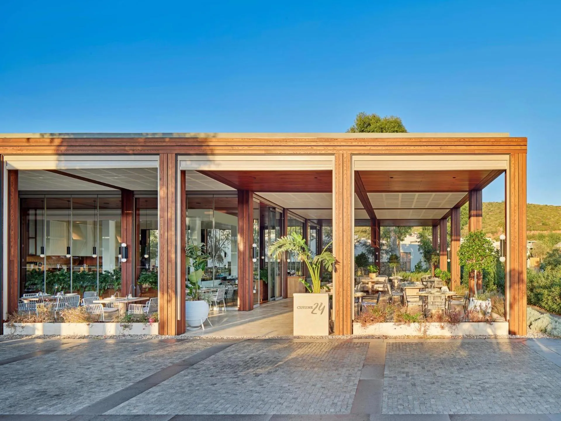 Restaurant/places to eat in Voyage Torba Hotel