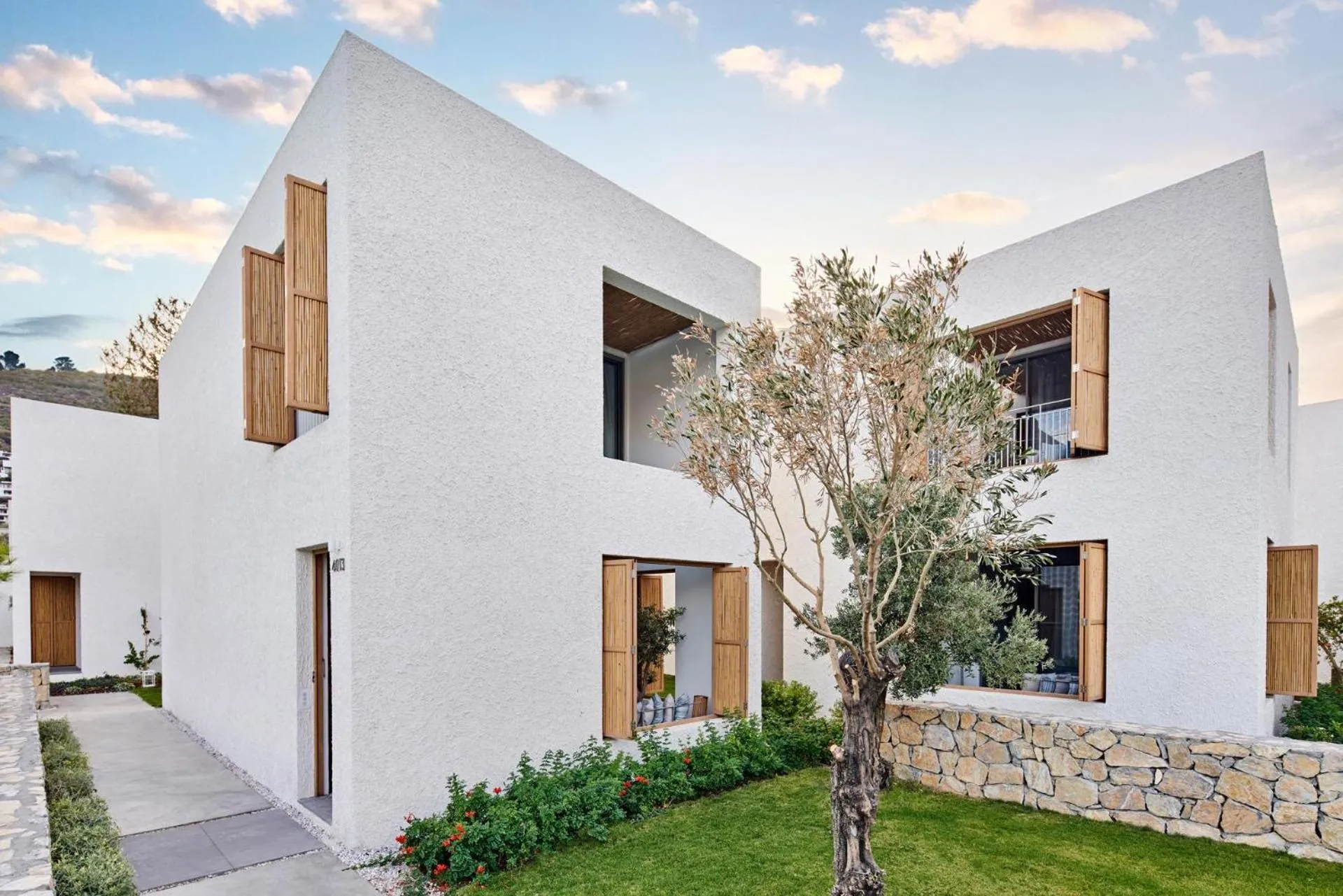 Photo of the whole room in Voyage Torba Hotel