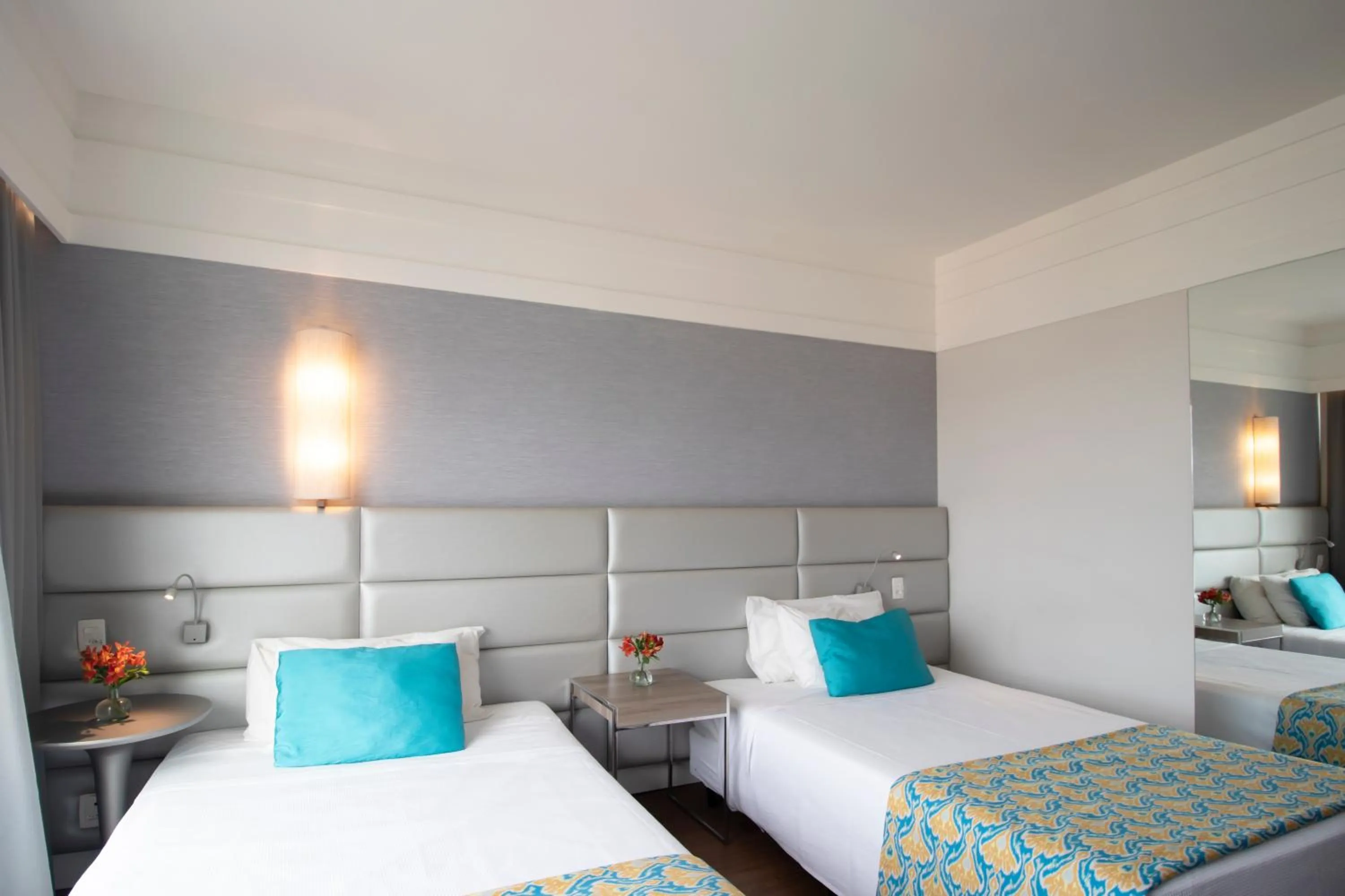 View (from property/room), Bed in Bourbon Hotel Savassi - Belo Horizonte