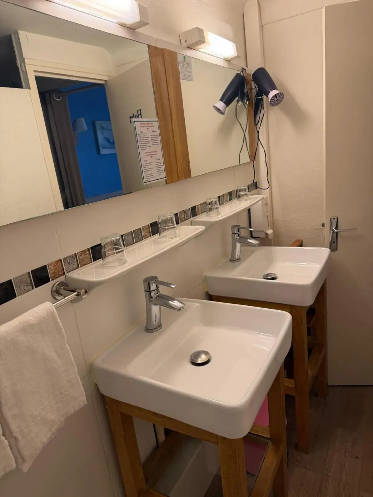 Hôtel Colisée-Verdun Centre Gare Saint-Roch Hôtel Colisée-Verdun Centre Gare Saint-Roch