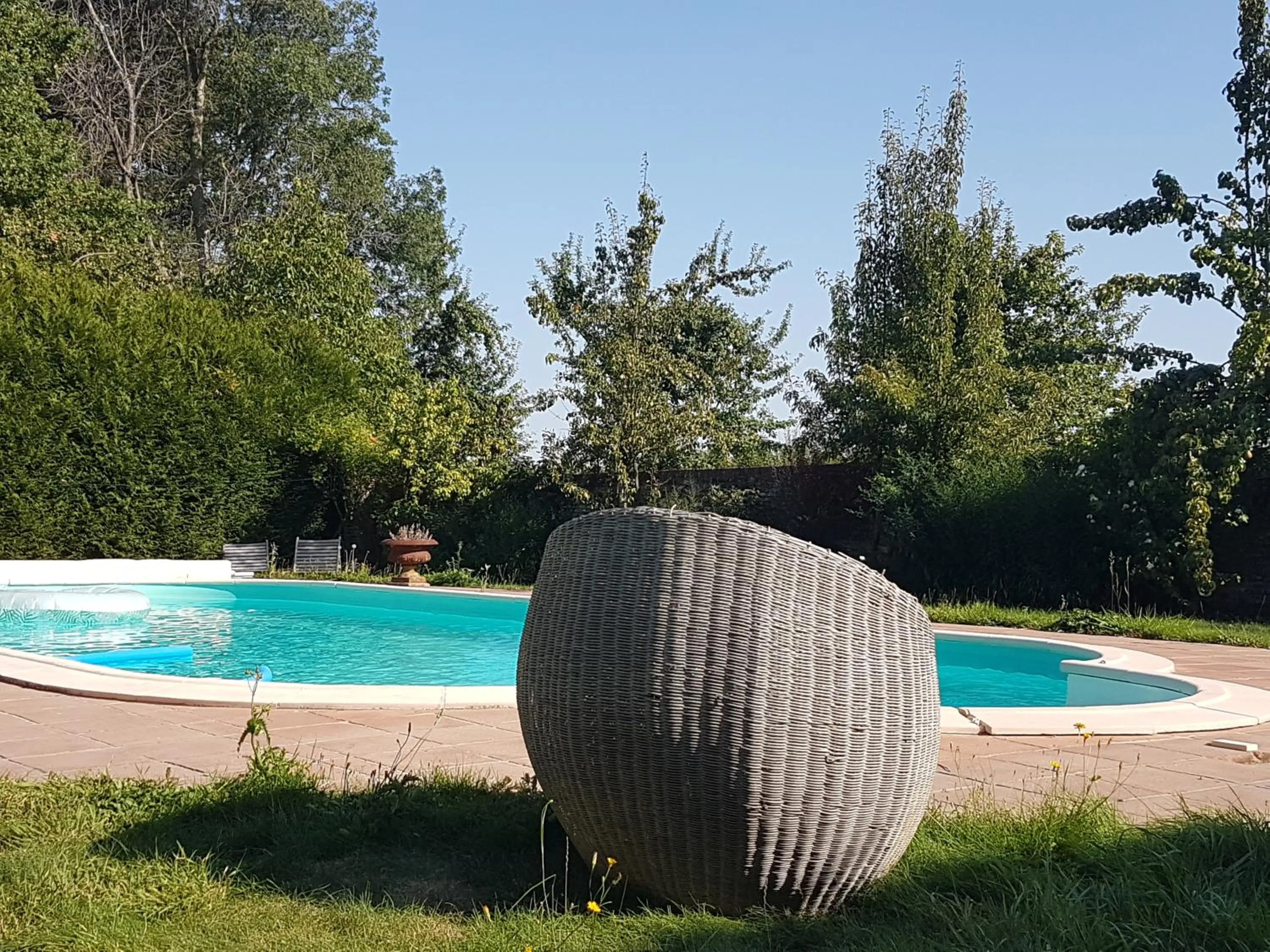 Swimming pool in Chateau du Blanc Buisson