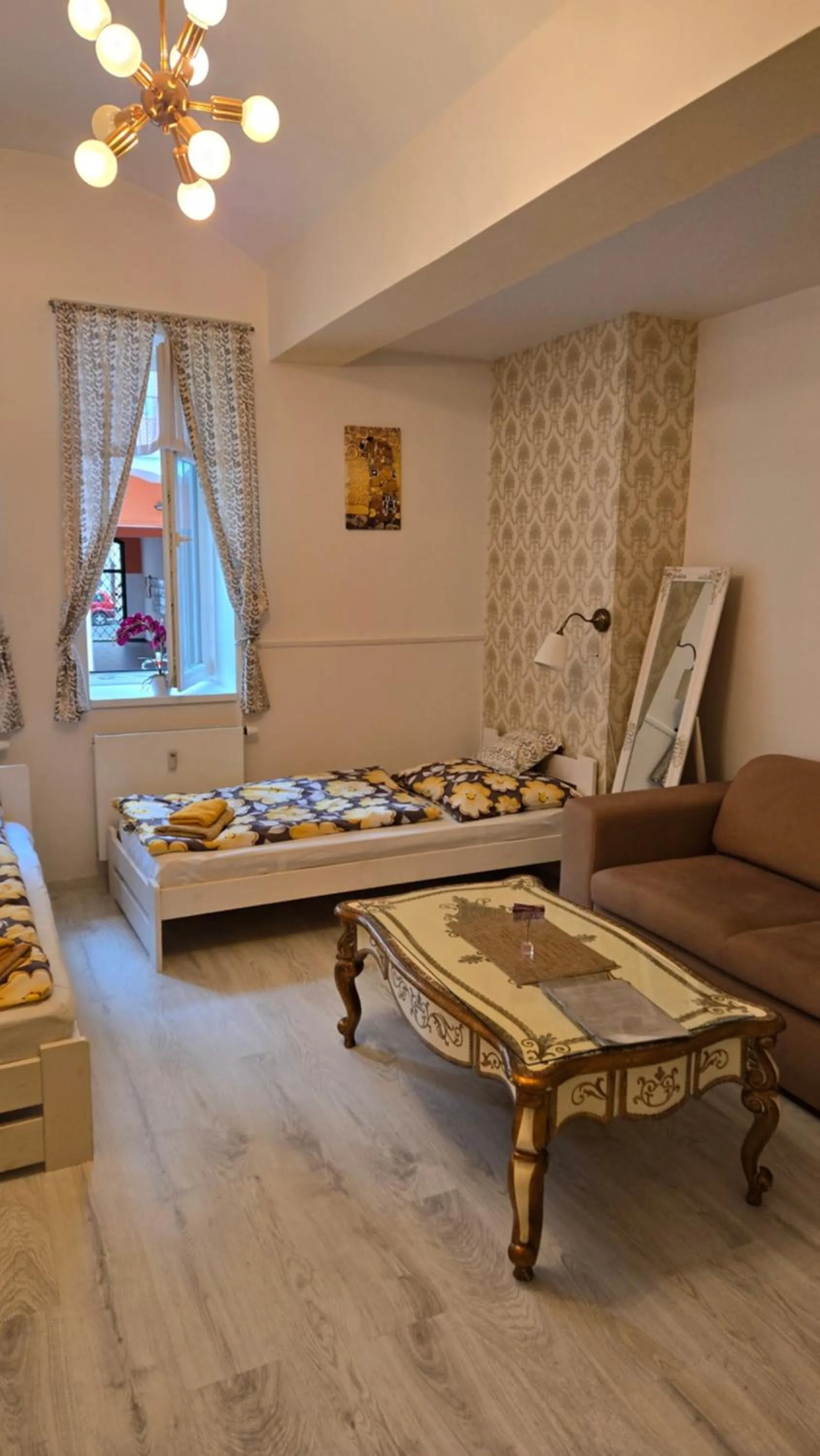 Studio near Congress Centre II.