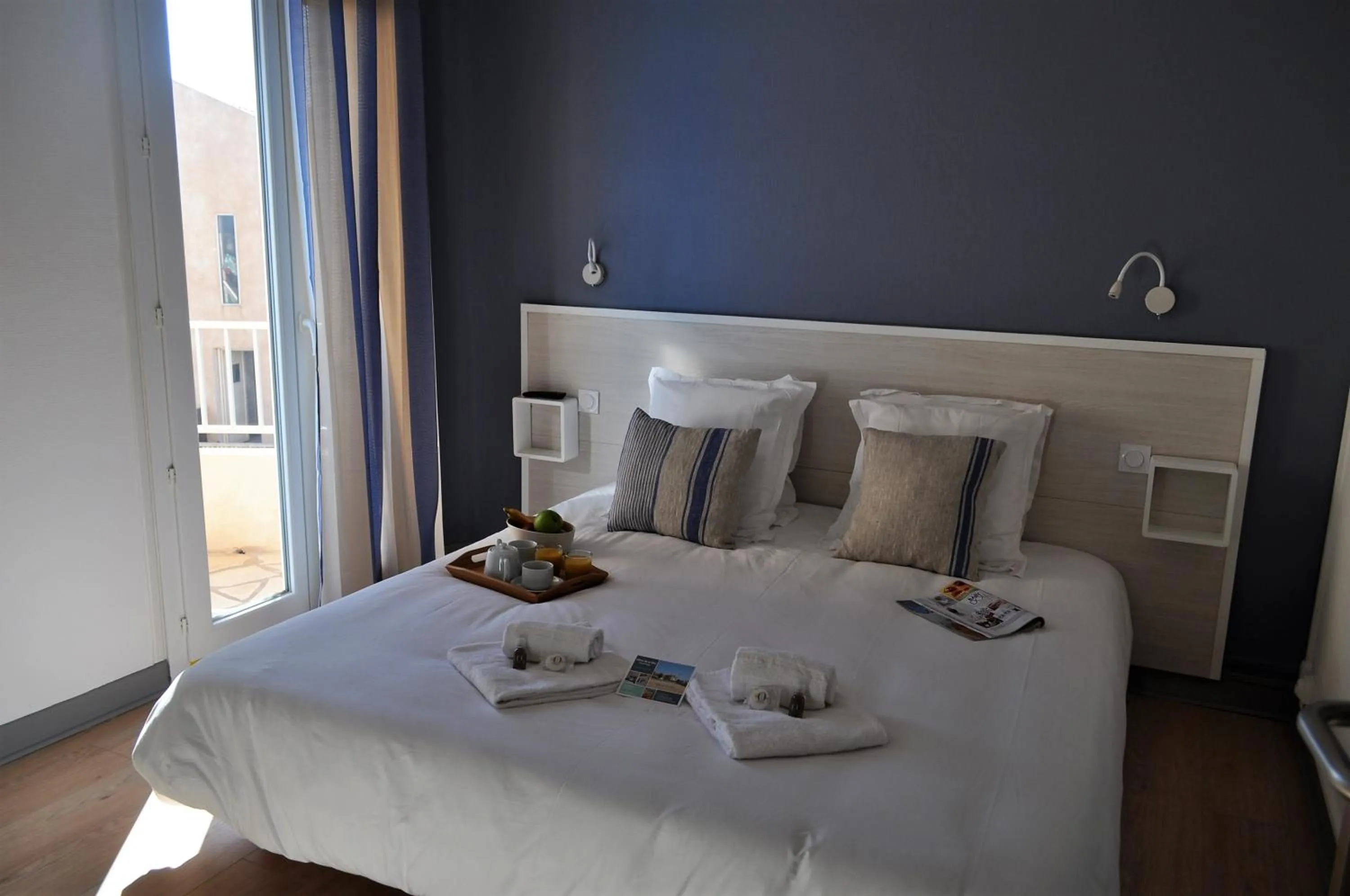 Bed in Hôtel de la Mer