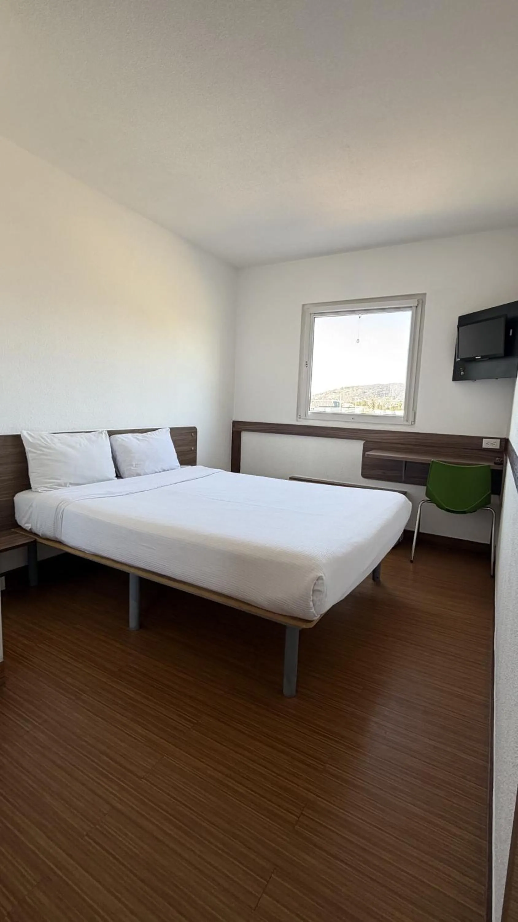 Standard Double Room - single occupancy in Hotel Hi! Zapopan
