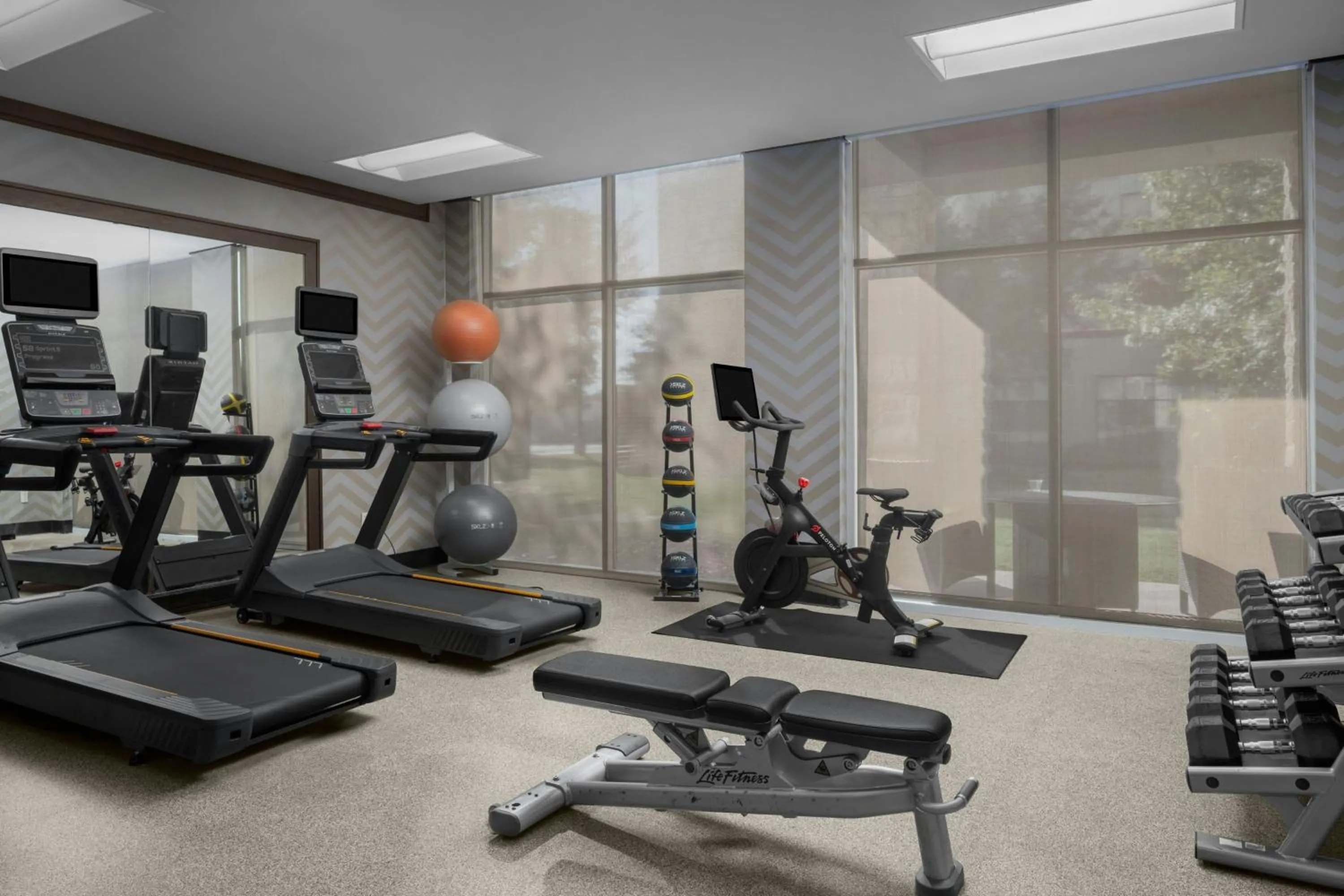 Fitness centre/facilities in Residence Inn by Marriott San Antonio Six Flags at The RIM