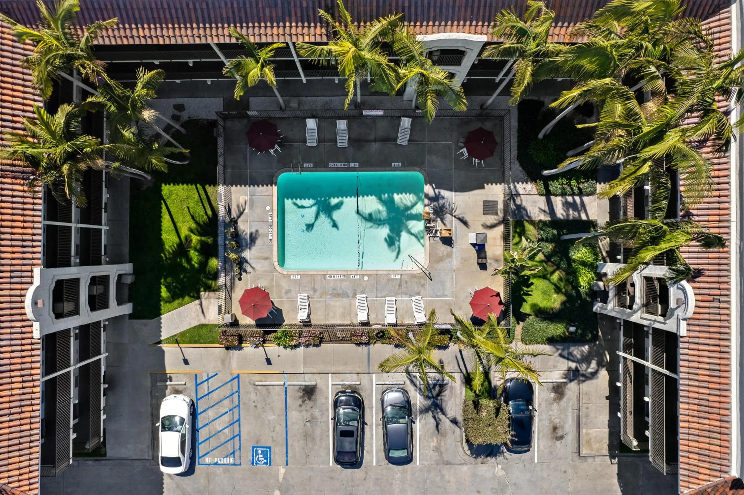 Swimming pool in Motel 6-Oceanside, CA