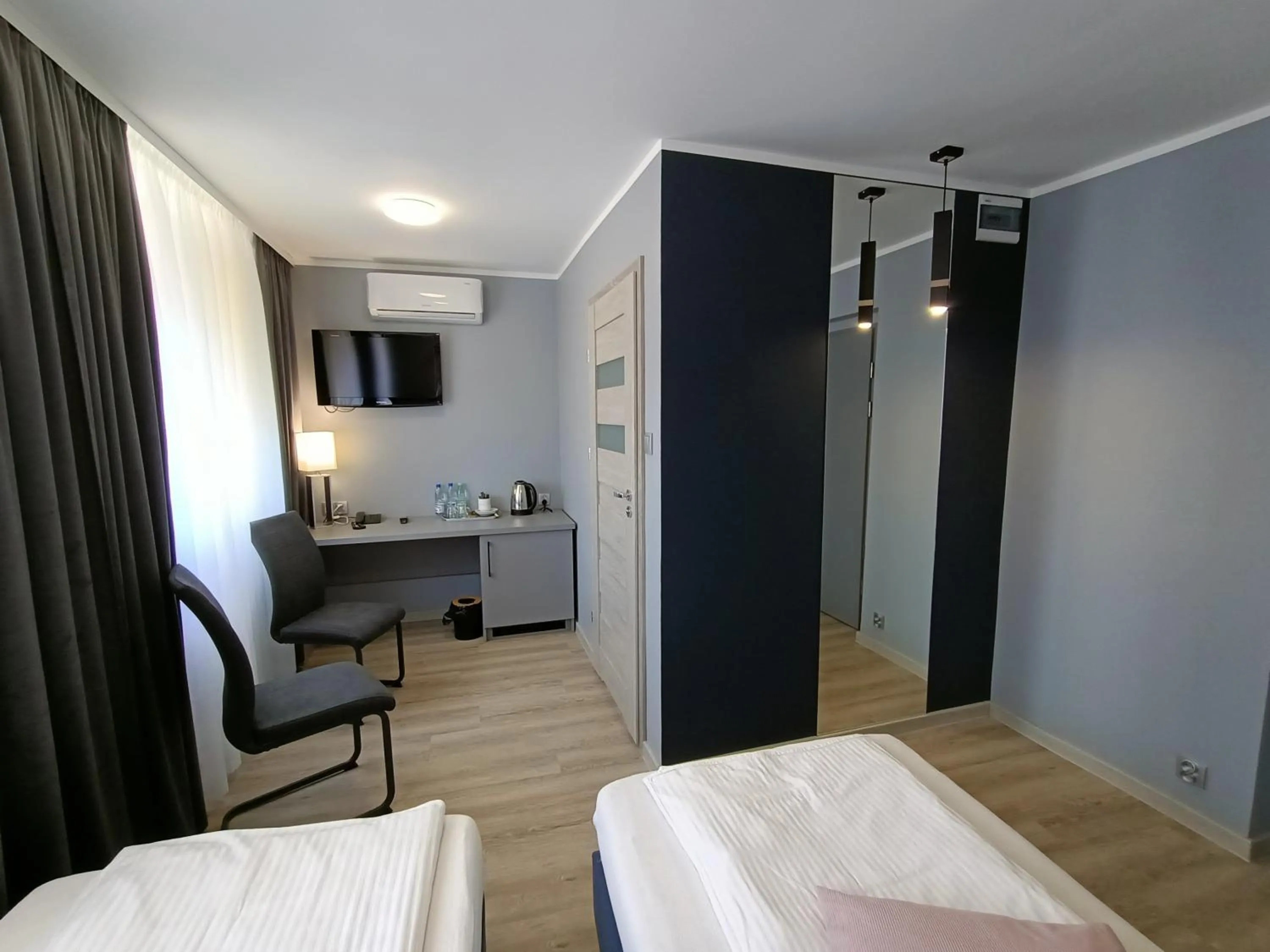 Bed in Hotel Pomorski