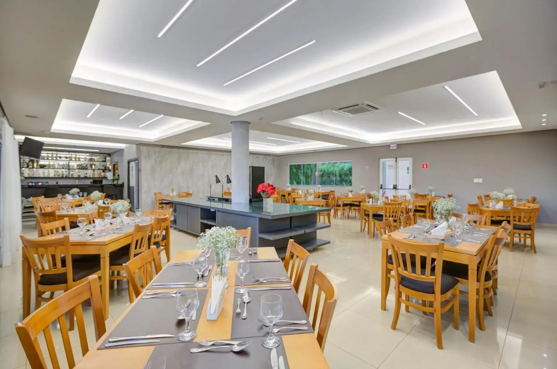 Restaurant/places to eat in Quality Hotel Jundiaí Restaurant/places to eat in Quality Hotel Jundiaí