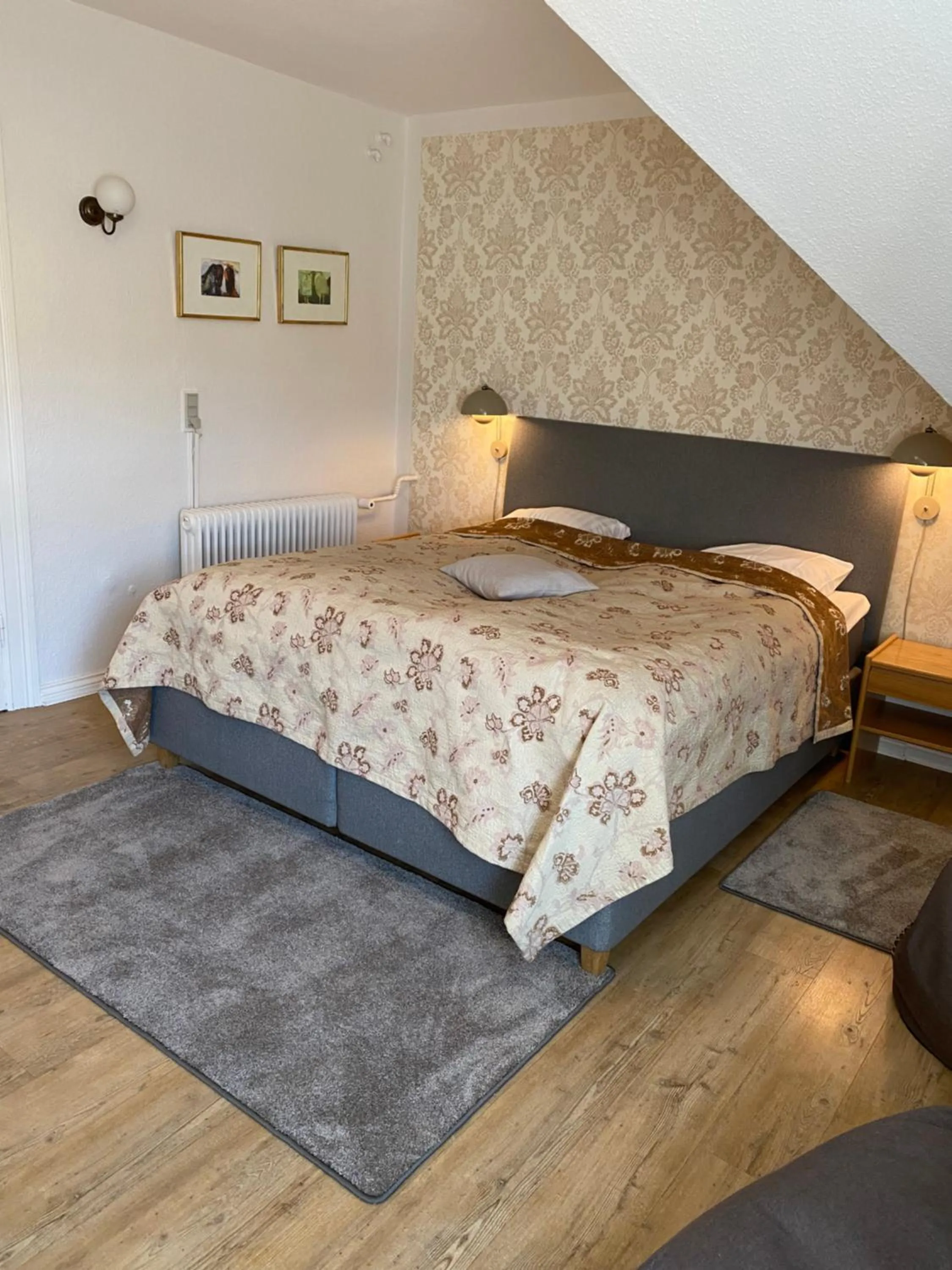 Bed in Hotel Højslev Kro