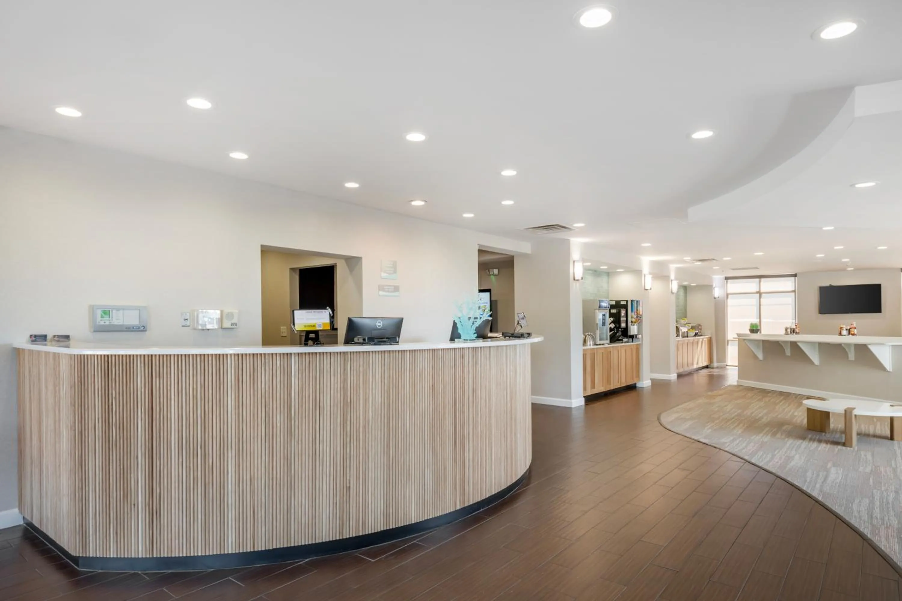 Lobby or reception in Surf and Sand Fernandina Beach at Amelia Island, an Ascend Collection Hotel