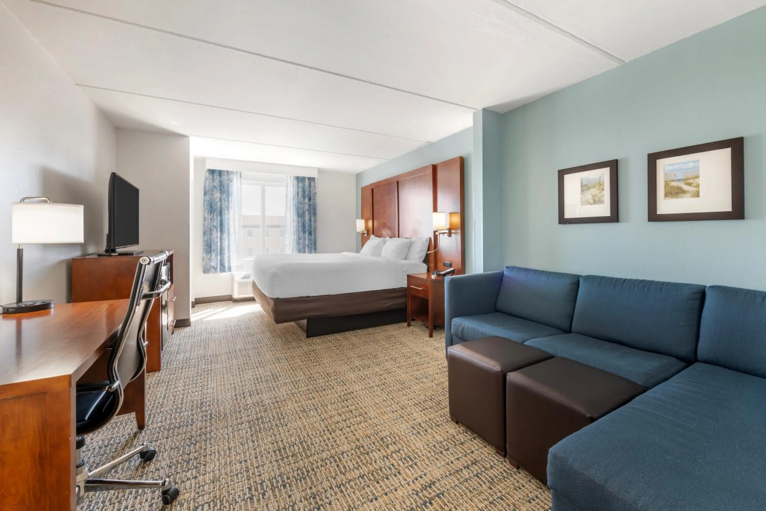 Bedroom, Bed in Surf and Sand Fernandina Beach at Amelia Island, an Ascend Collection Hotel