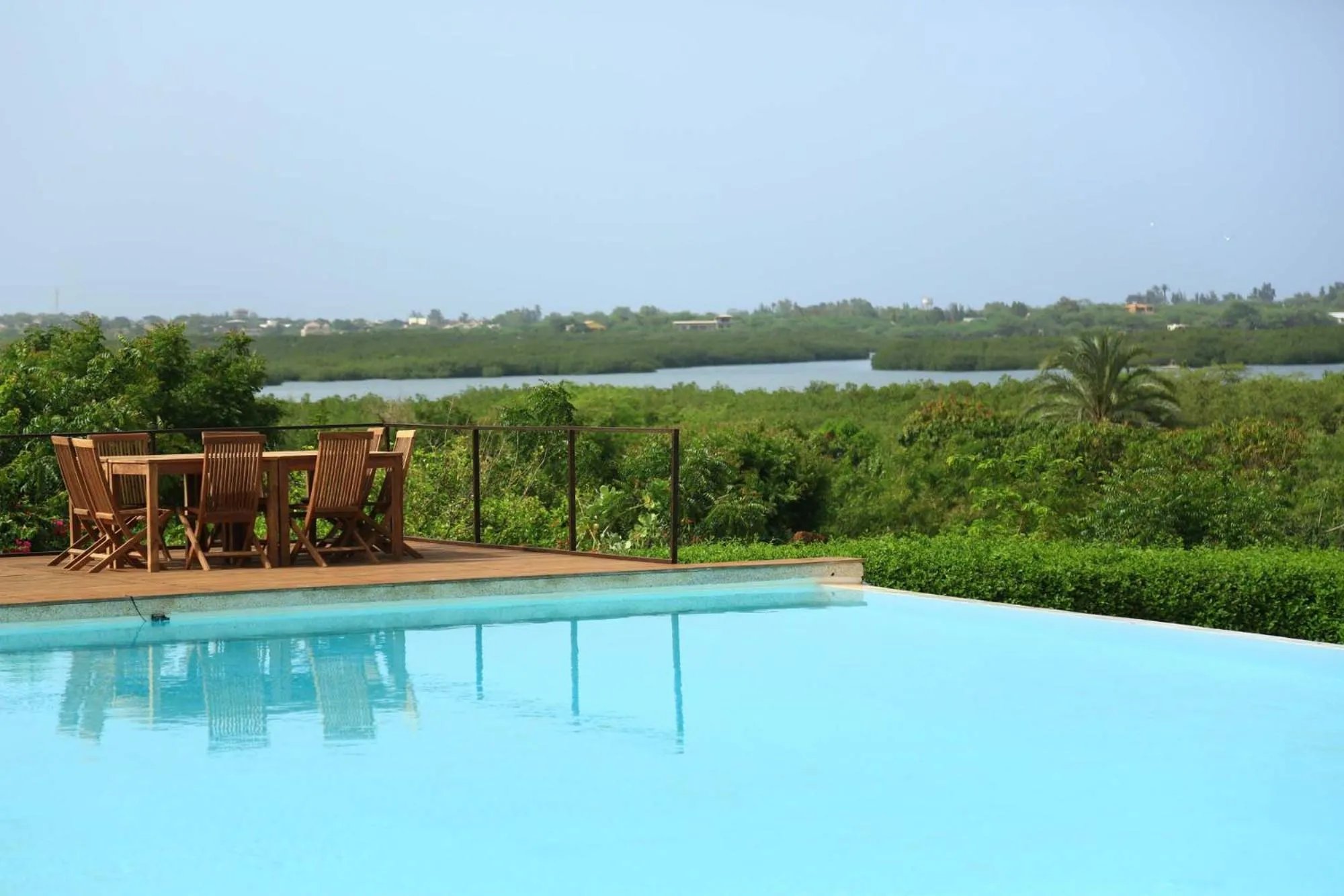 Dining area in Les Manguiers de Guereo