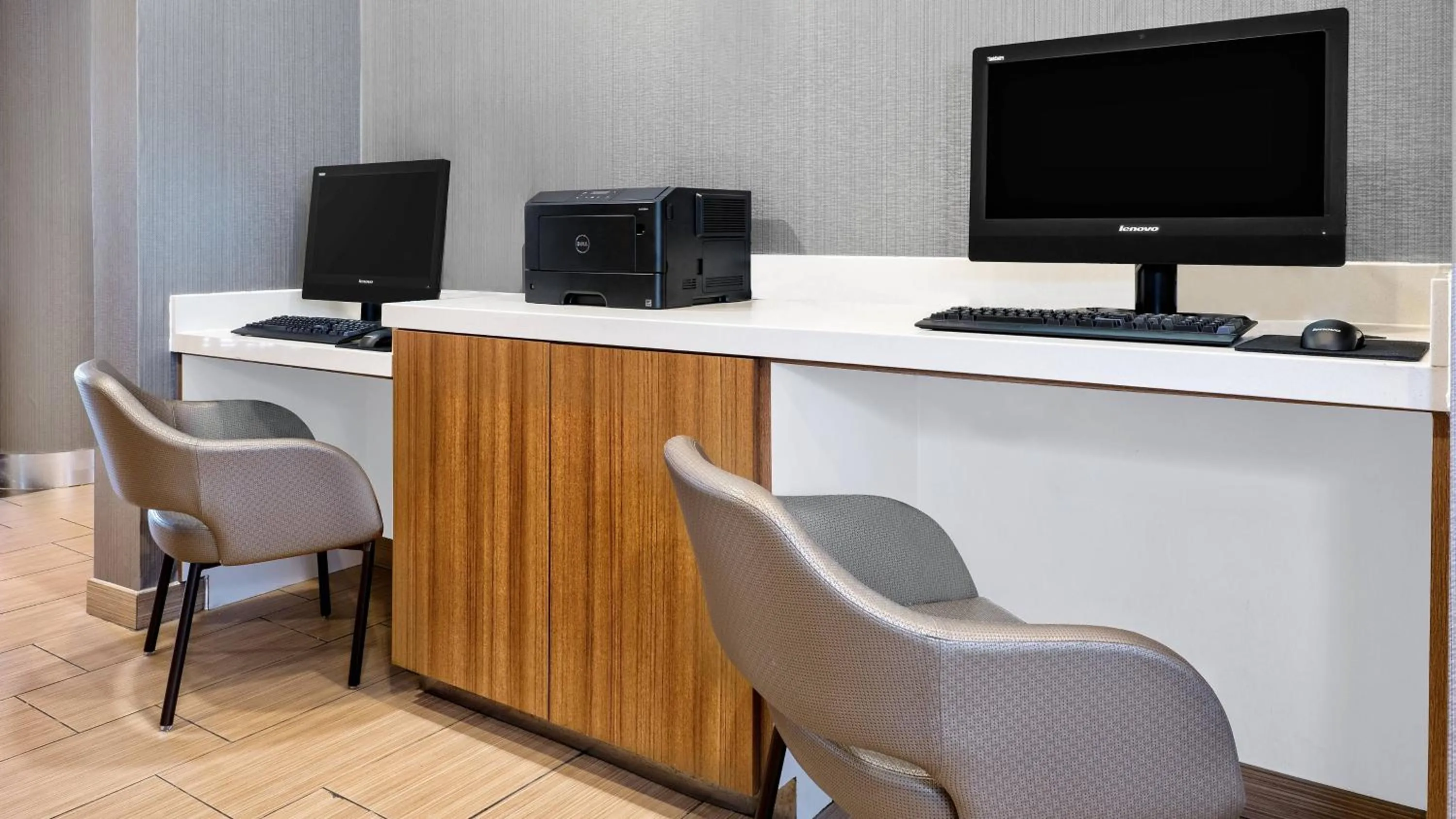 Business facilities in SpringHill Suites by Marriott San Antonio SeaWorld®/Lackland