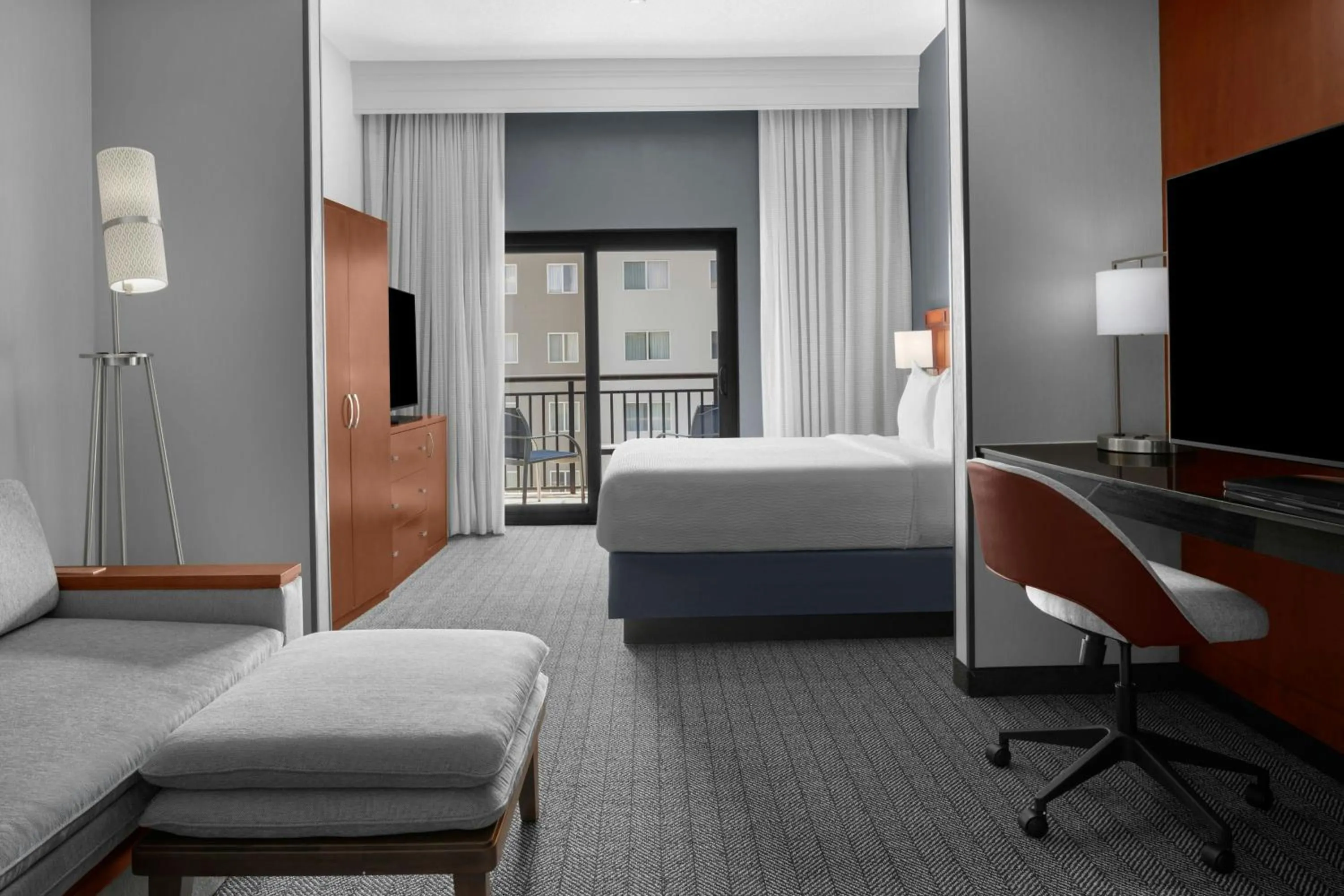 Photo of the whole room, Bed in Courtyard by Marriott San Antonio Six Flags at The RIM