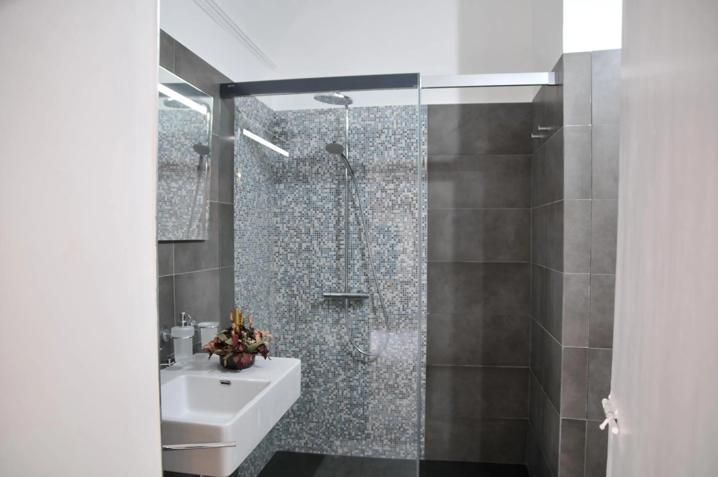 Bathroom in Casa Sipione Papa