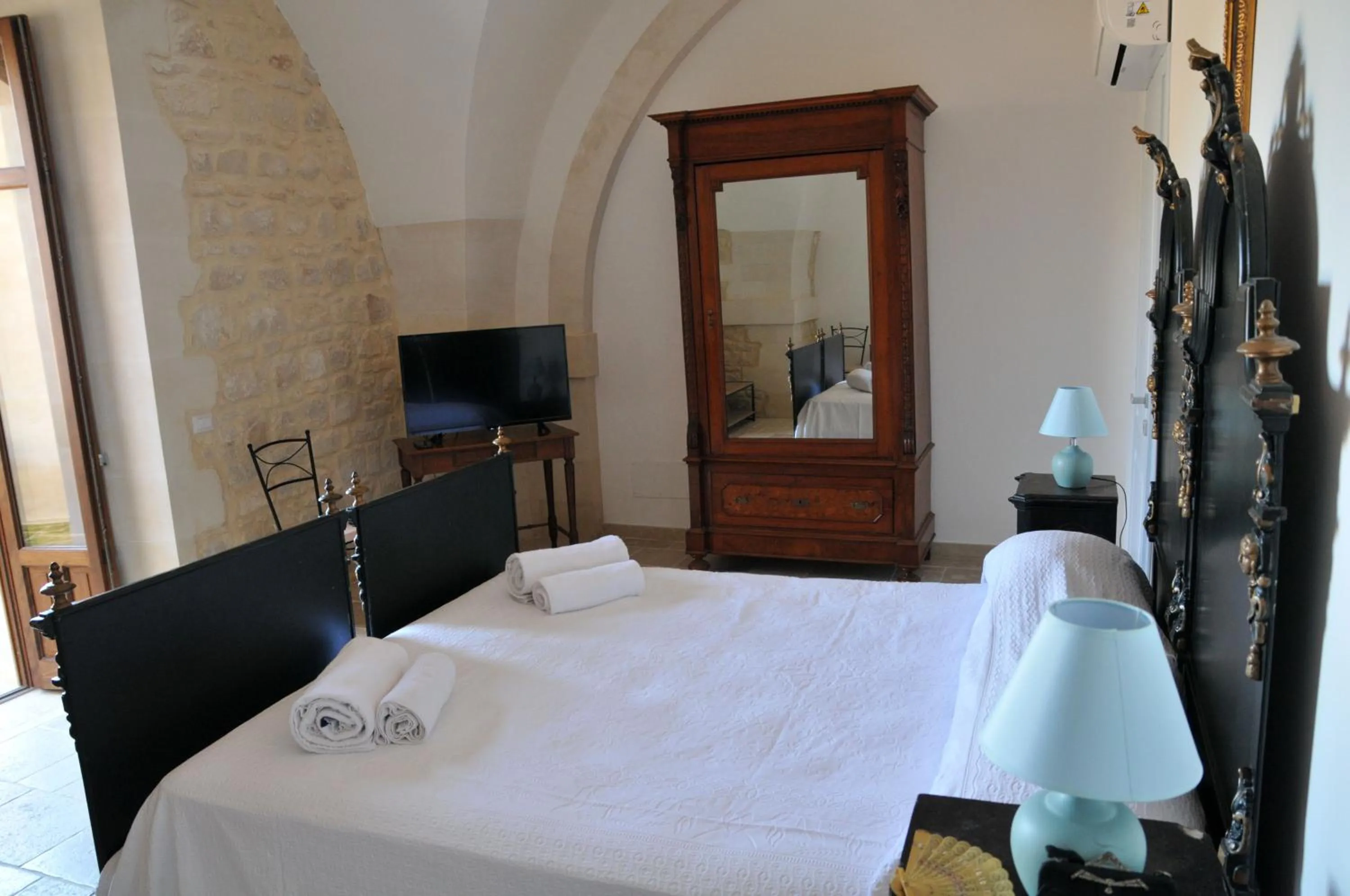 Bedroom, Bed in Casa Sipione Papa