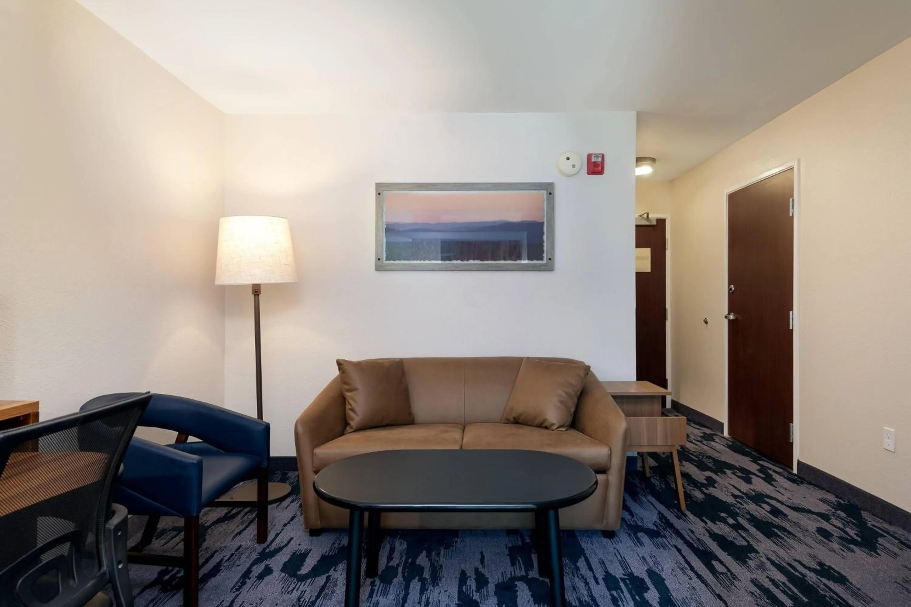 Living room in Fairfield Inn & Suites Savannah Airport