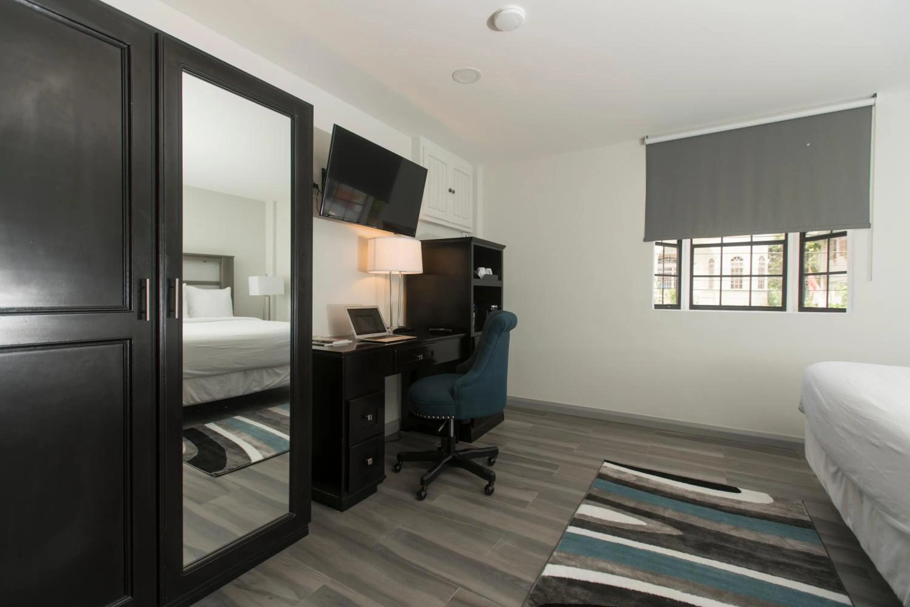 Bed in King's Hotel & Residences