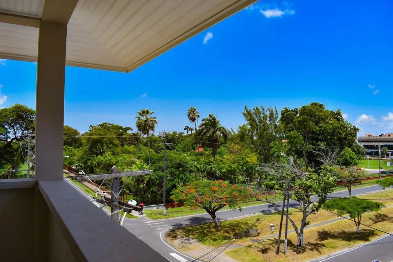 Neighbourhood in King's Hotel & Residences