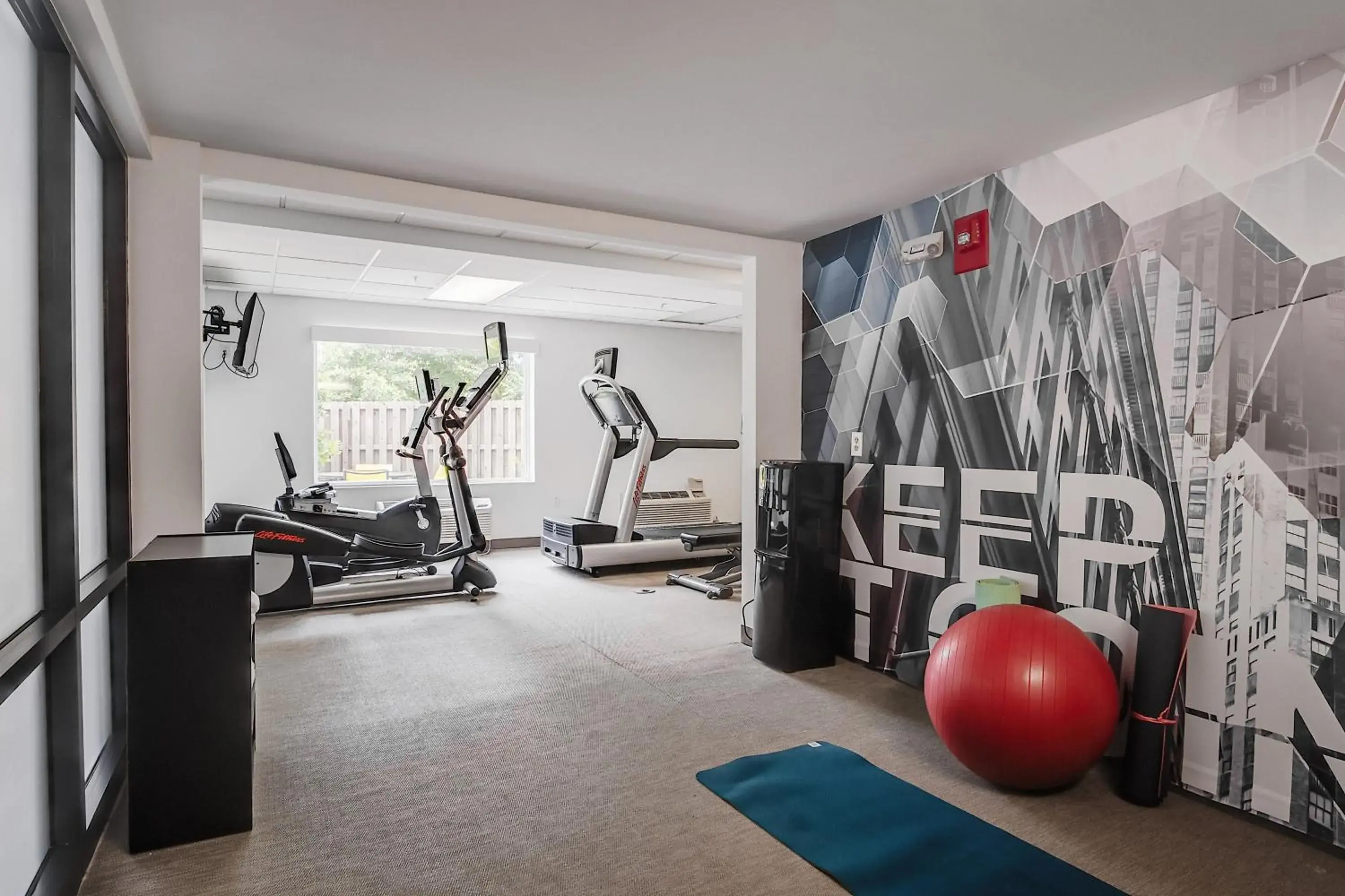 Fitness centre/facilities in Country Inn & Suites by Radisson, Savannah Southside Fitness centre/facilities in Country Inn & Suites by Radisson, Savannah Southside