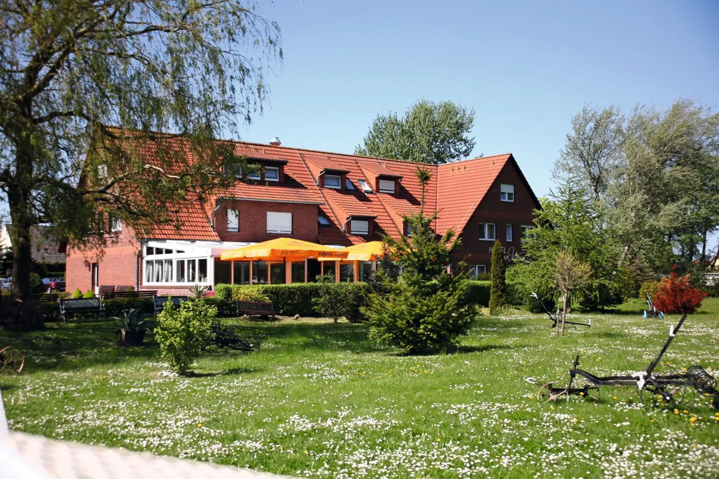 Hotel & Restaurant Am Wasser Hotel & Restaurant Am Wasser