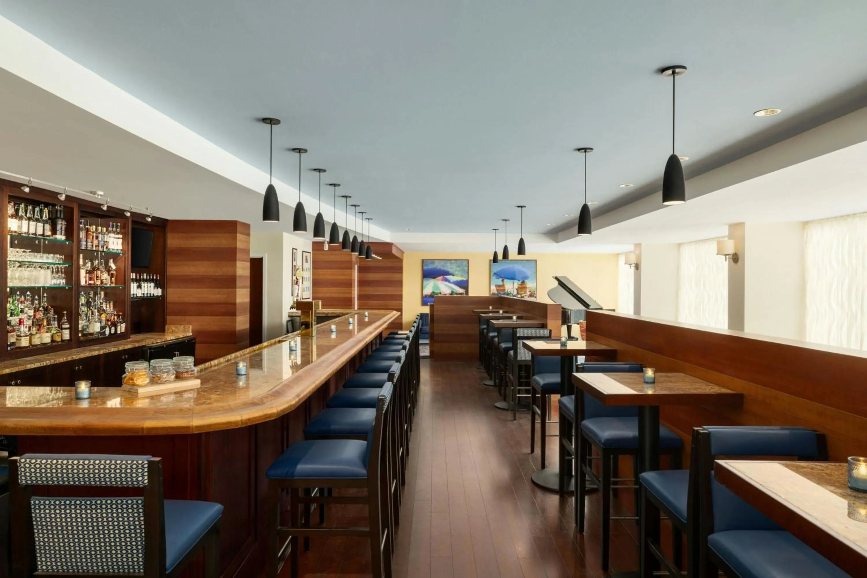 Lounge or bar in Courtyard by Marriott Ocean City Oceanfront