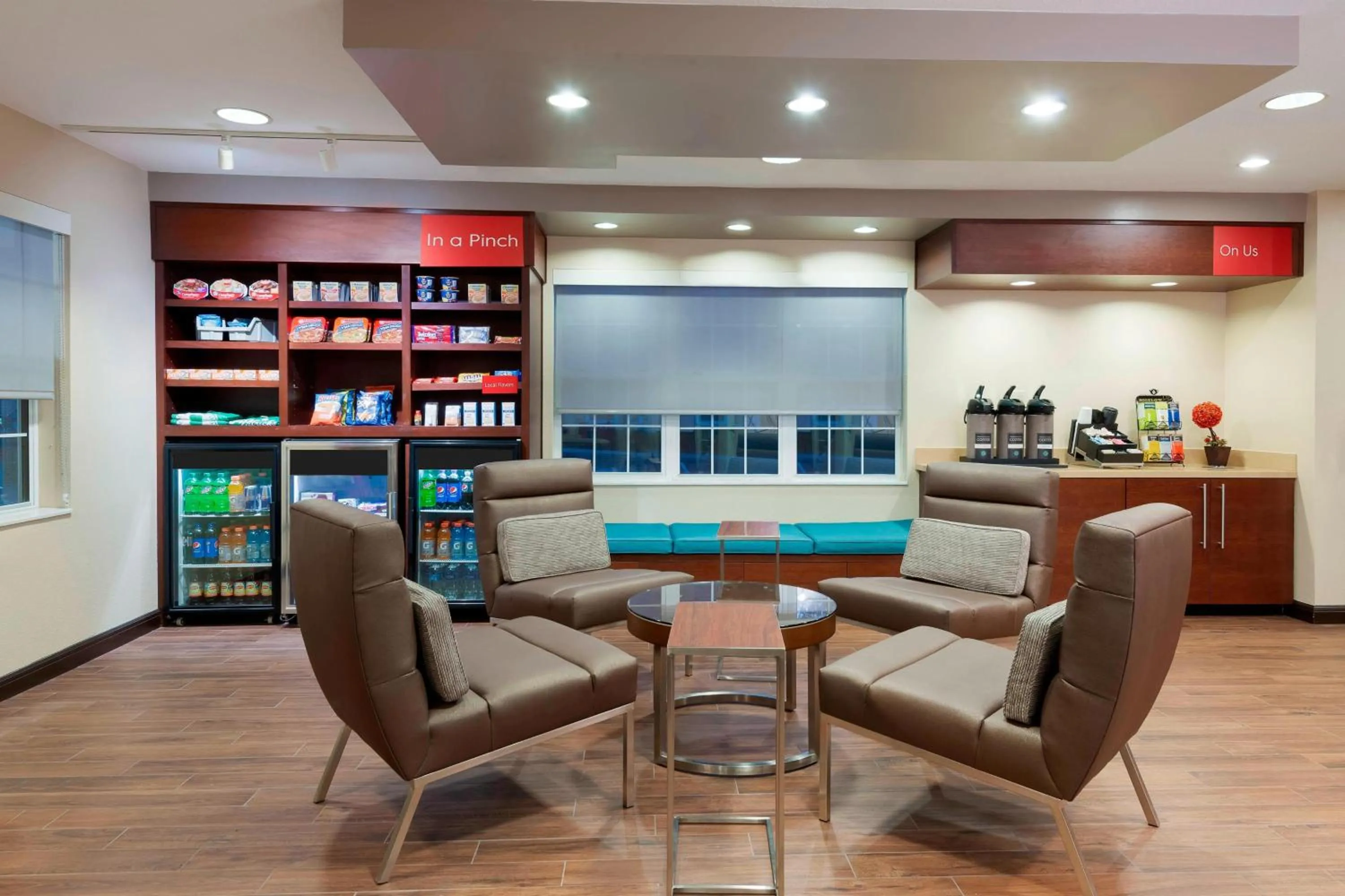 Lobby or reception in TownePlace Suites Savannah Midtown