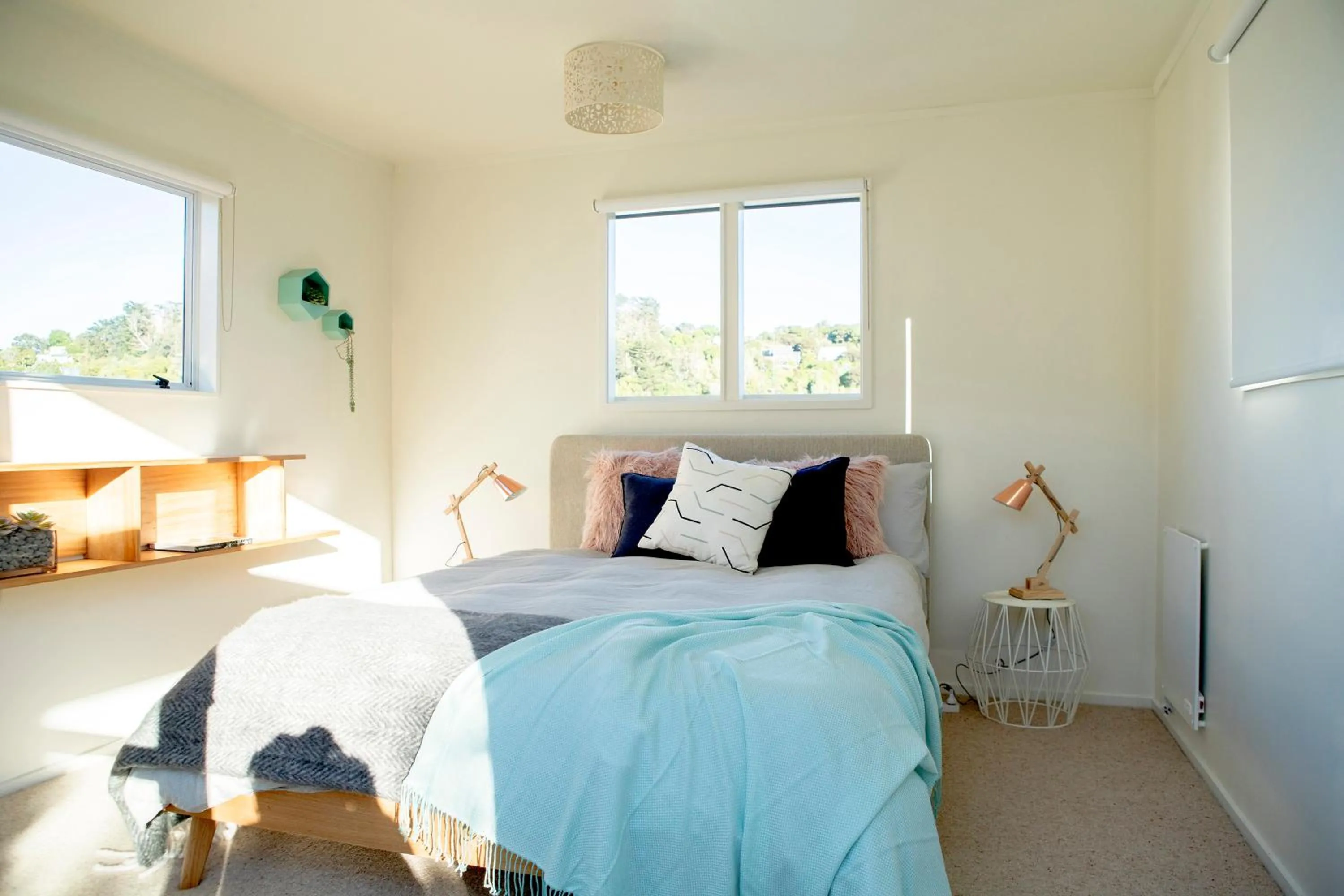 Bed in The Black Pearl, Waiheke Island