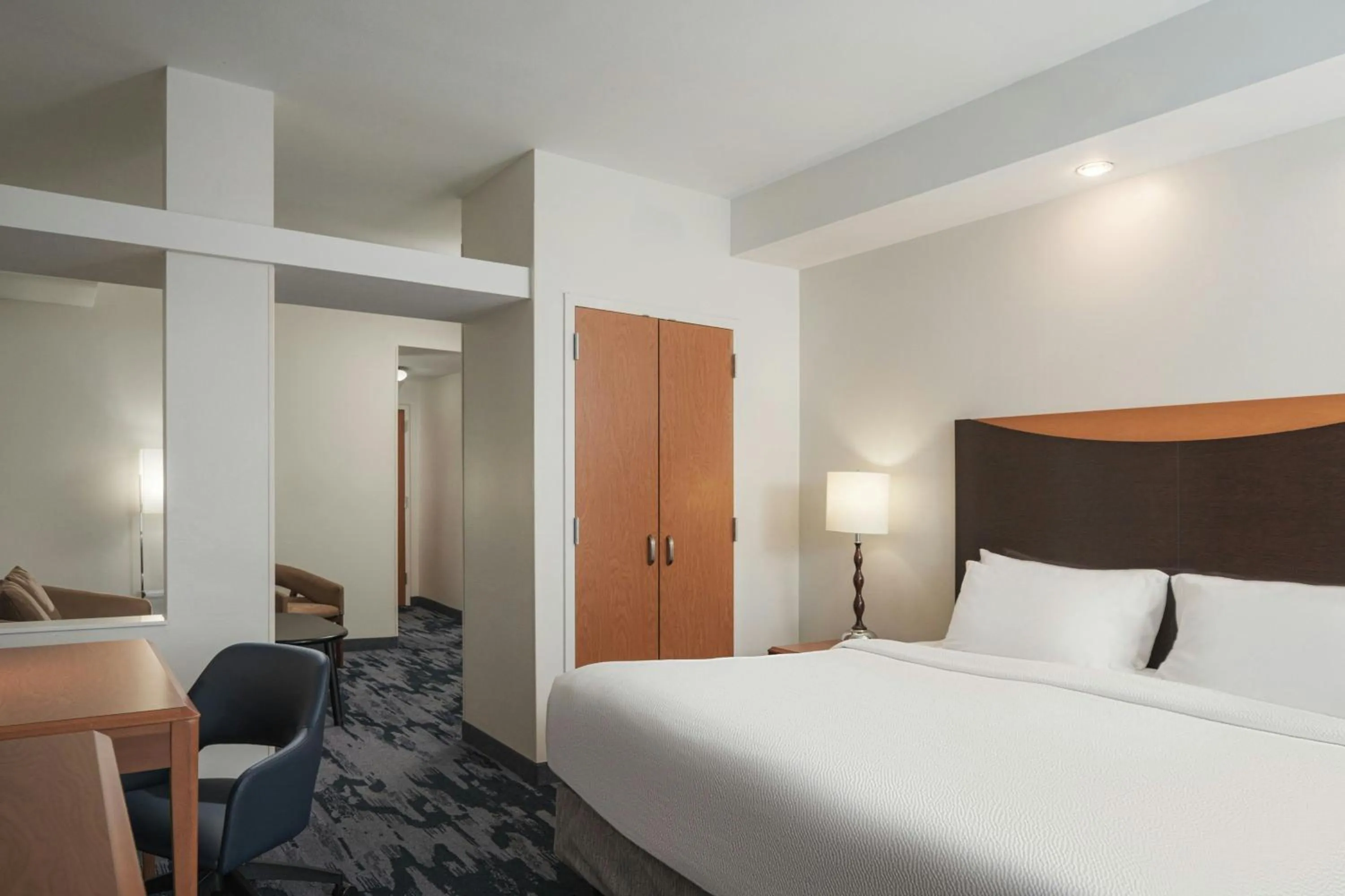 Photo of the whole room, Bed in Fairfield Inn & Suites Louisville East